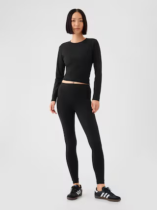 GapFit Smooth High Rise Leggings | Gap (CA)