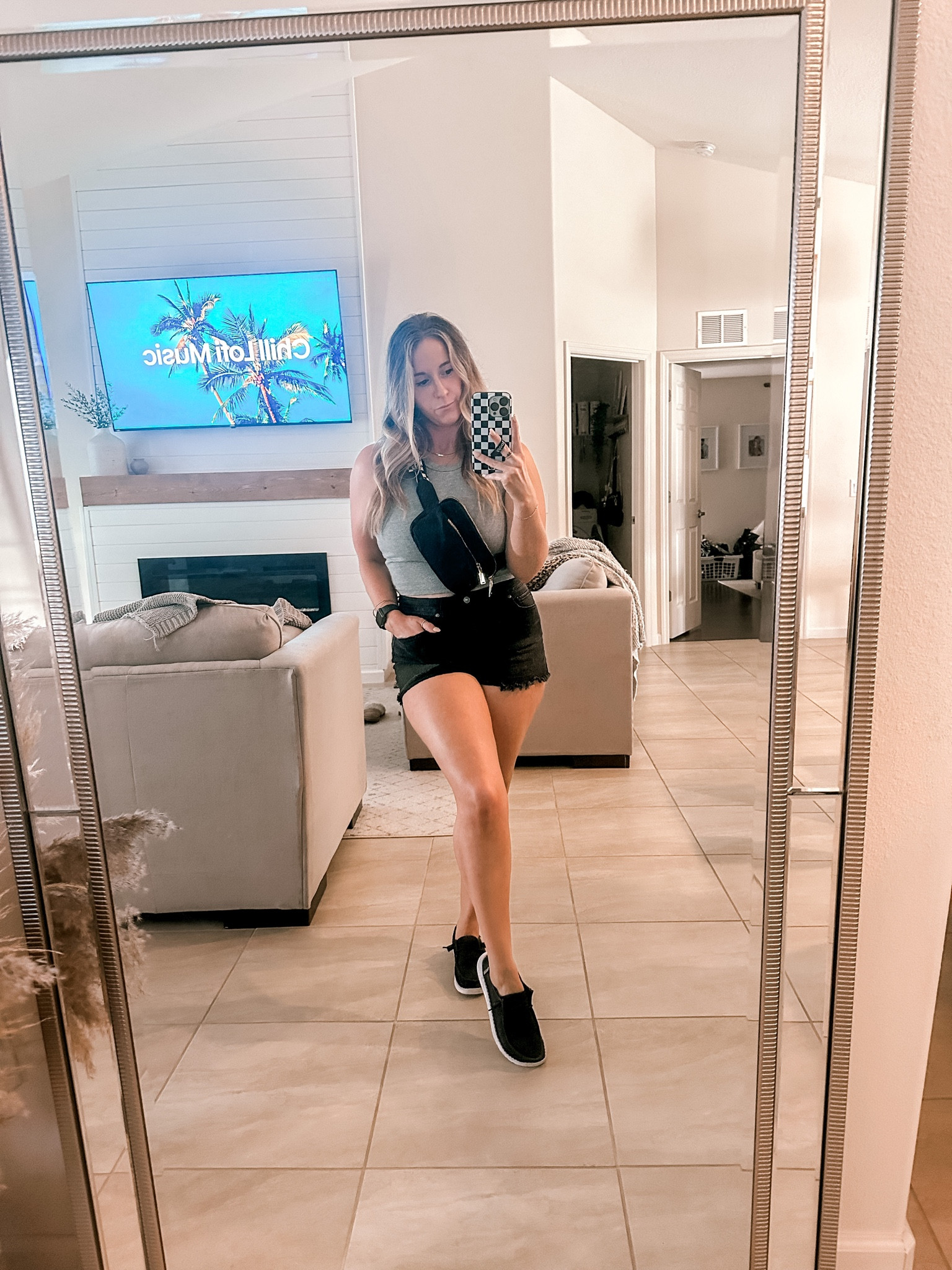 Been a hot minute since I did a race day outfit 🏁 

Summer | Black Shorts | Amazon tank | Moto | Race Day | OOTD | Neutrals 



#LTKxPrimeDay #LTKstyletip #LTKSeasonal