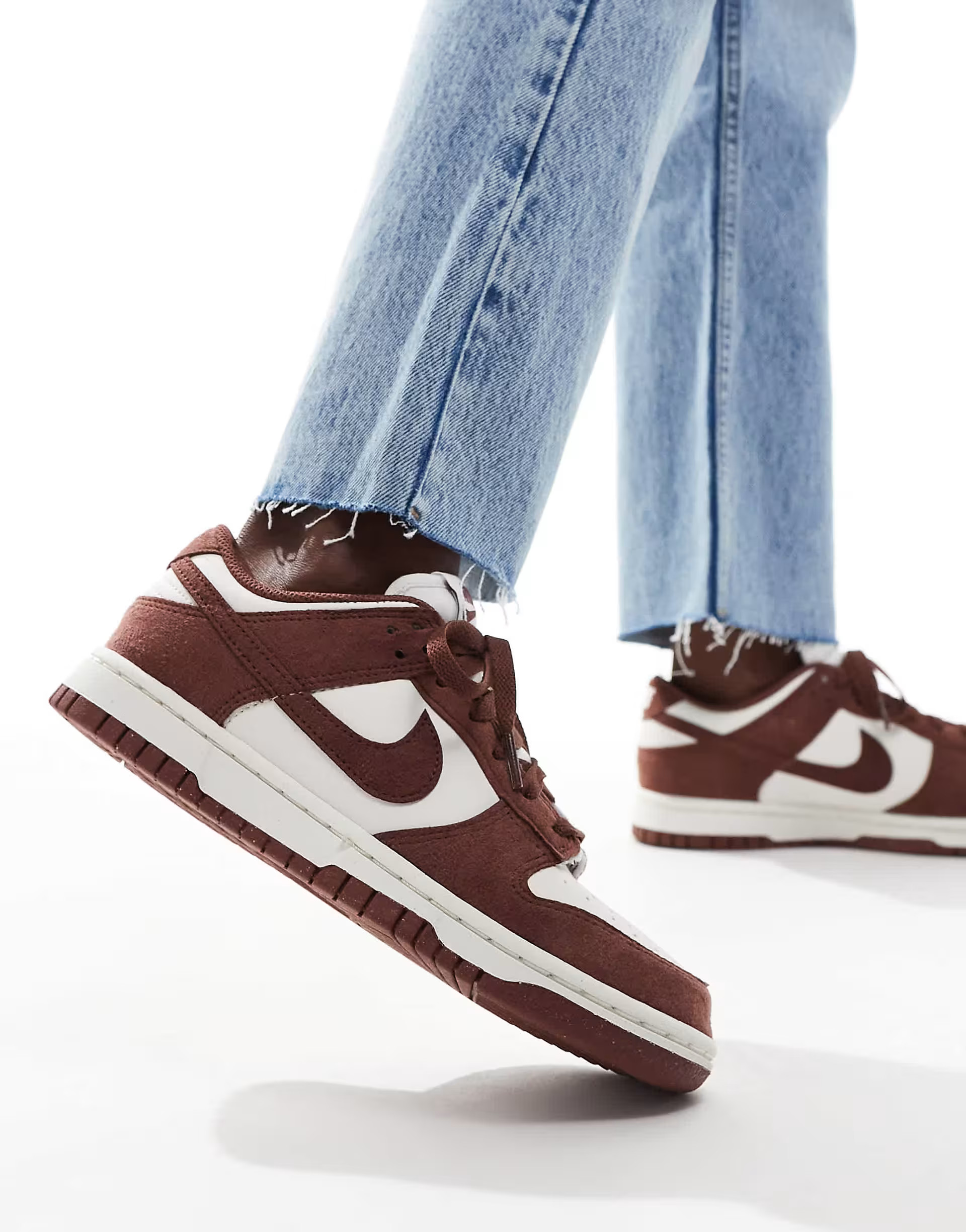 Nike Dunk Low trainers in white and burgundy | ASOS | ASOS (Global)