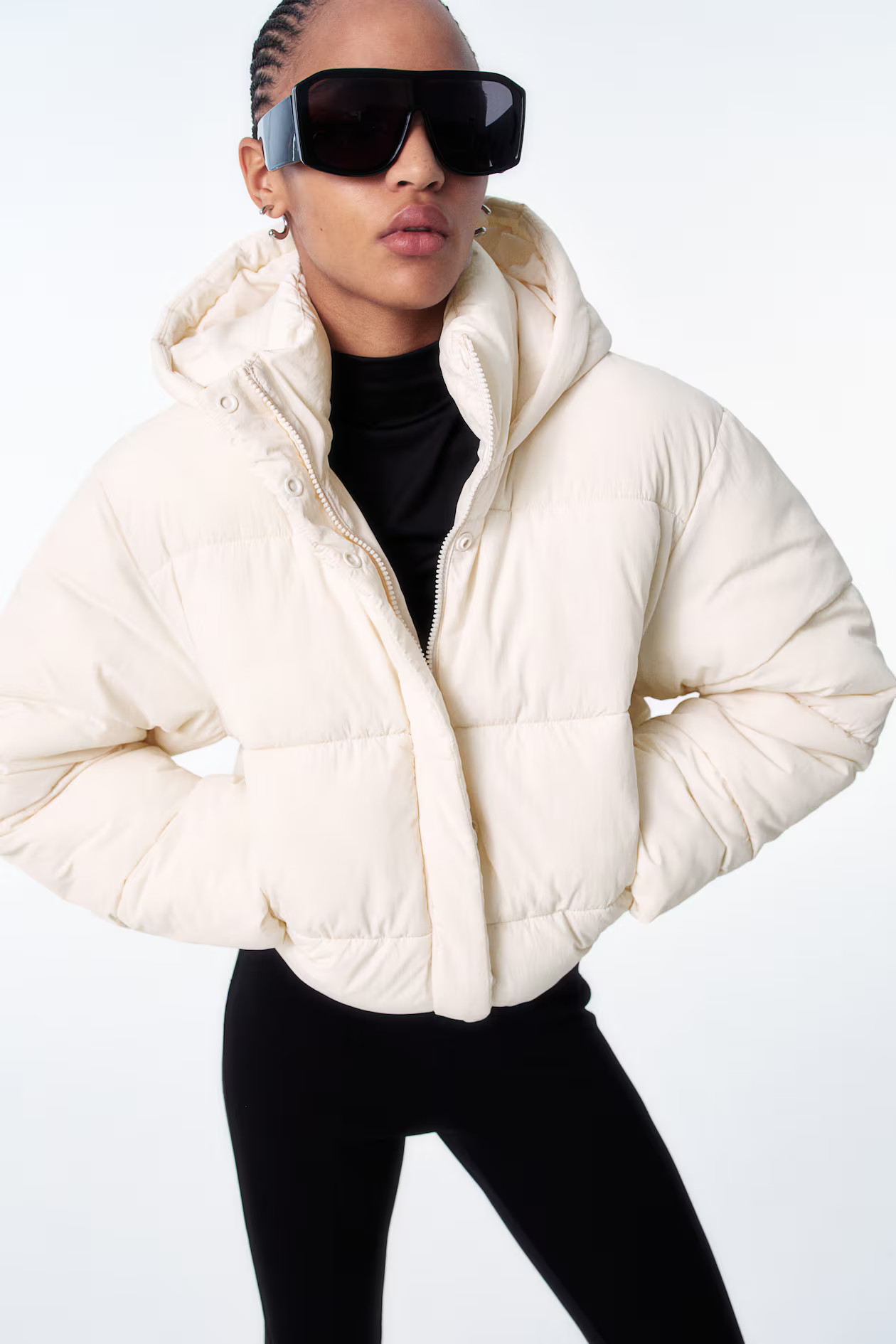 Hooded puffer jacket - Cream - Ladies | H&M GB | H&M (UK, MY, IN, SG, PH, TW, HK)