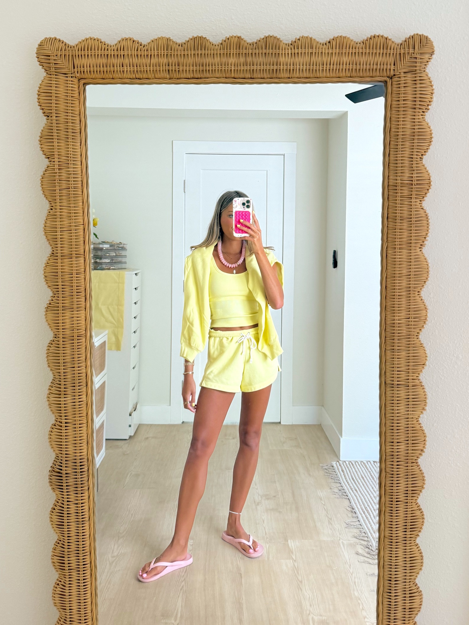 @abercrombie Memorial Day weekend finds ⭐️ all your fav denim, dresses and summer staples. wearing an XS / 24R. #abercrombiepartner #ltkit #shopltk

#LTKootd