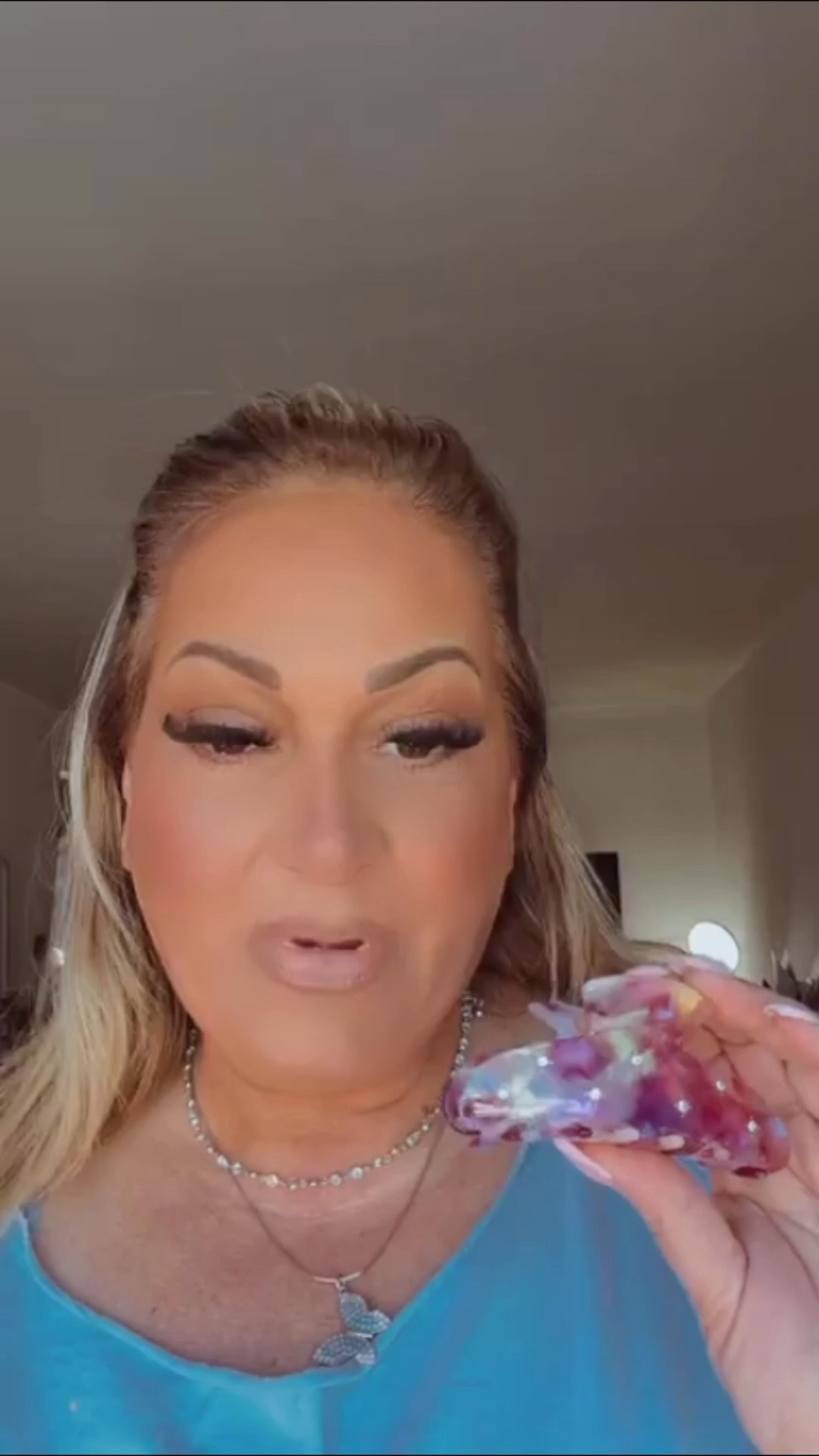 Happy Sunday everyone just coming on hair clips and headbands hand me if anyone is interested, please feel free to reach out to me. 

#LTKBeauty #LTKdayinmylife #LTKmorningroutine