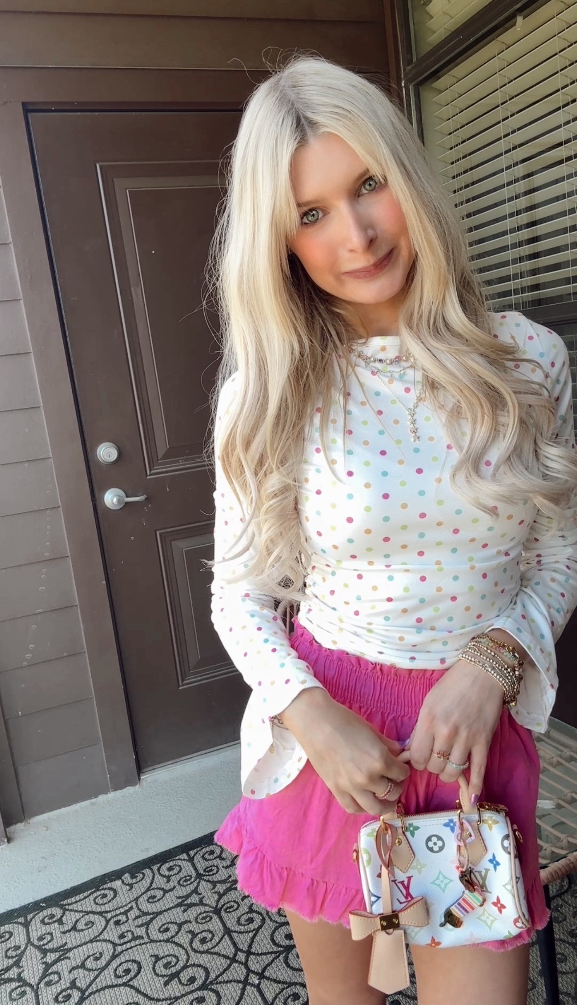 Sorry for being MIA! All my daily d*pes have been moved to my shop my where i can continue to post my ginds daily - i will still post daily on here, but for “bags” “shoes” all the “good” stuff: https://shopmy.us/liviroseedmonson

#LTKootd #LTKgrwm #LTKFestival