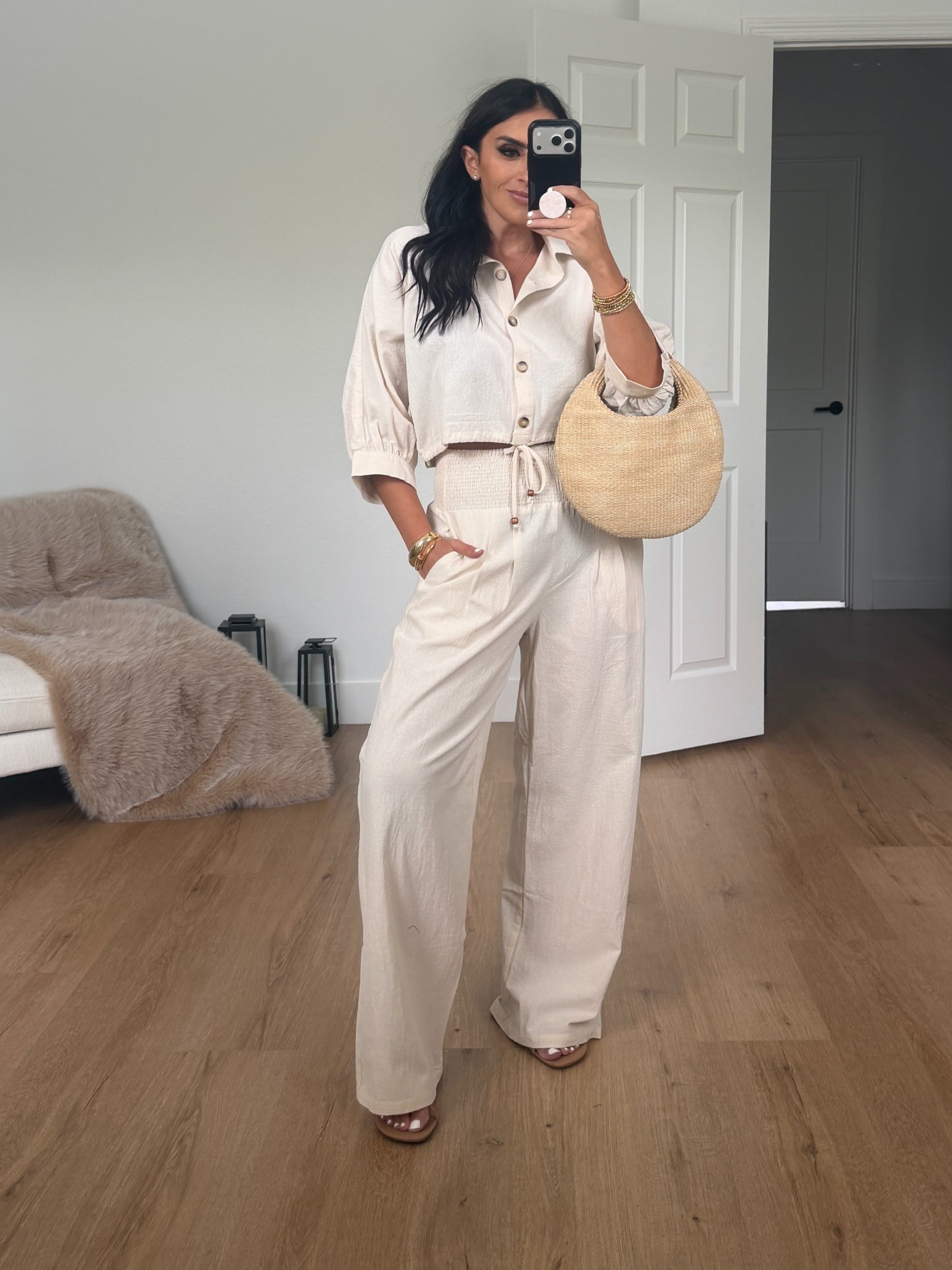 Vici collection Emilee cotton drawstring top wearing size medium 

Emiliee smocked wide leg cotton pants wearing size medium 

 Use code houseofsequins30 for 30% off the entire site on vici