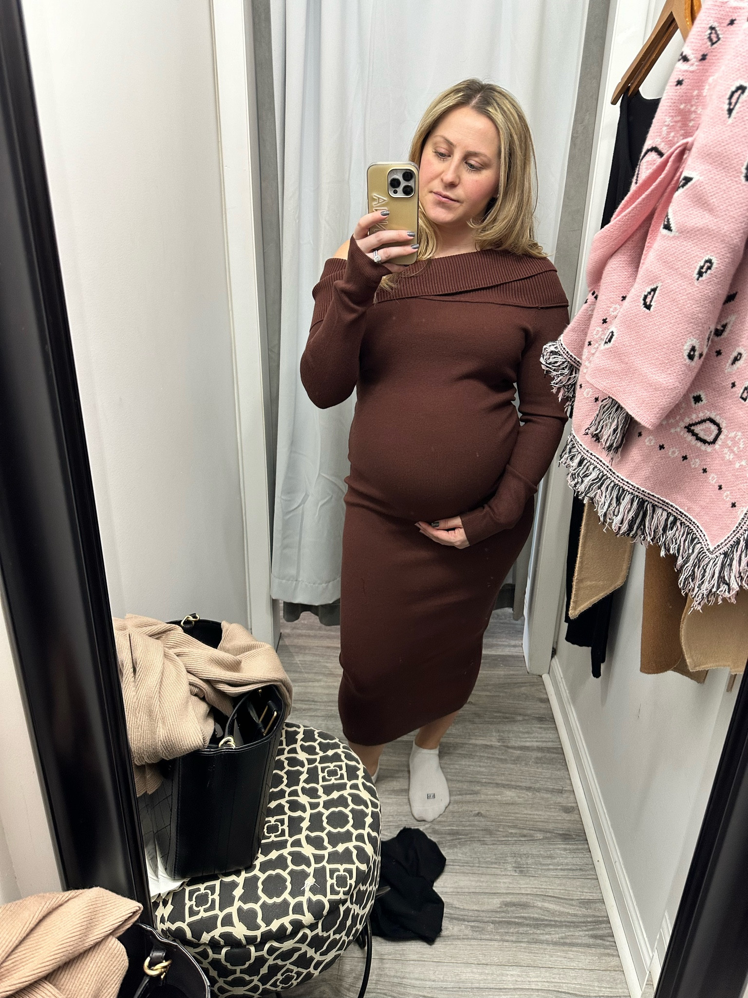 Pregnancy friendly sweater dresses

#LTKbump #LTKfindsunder100 #LTKstyletip