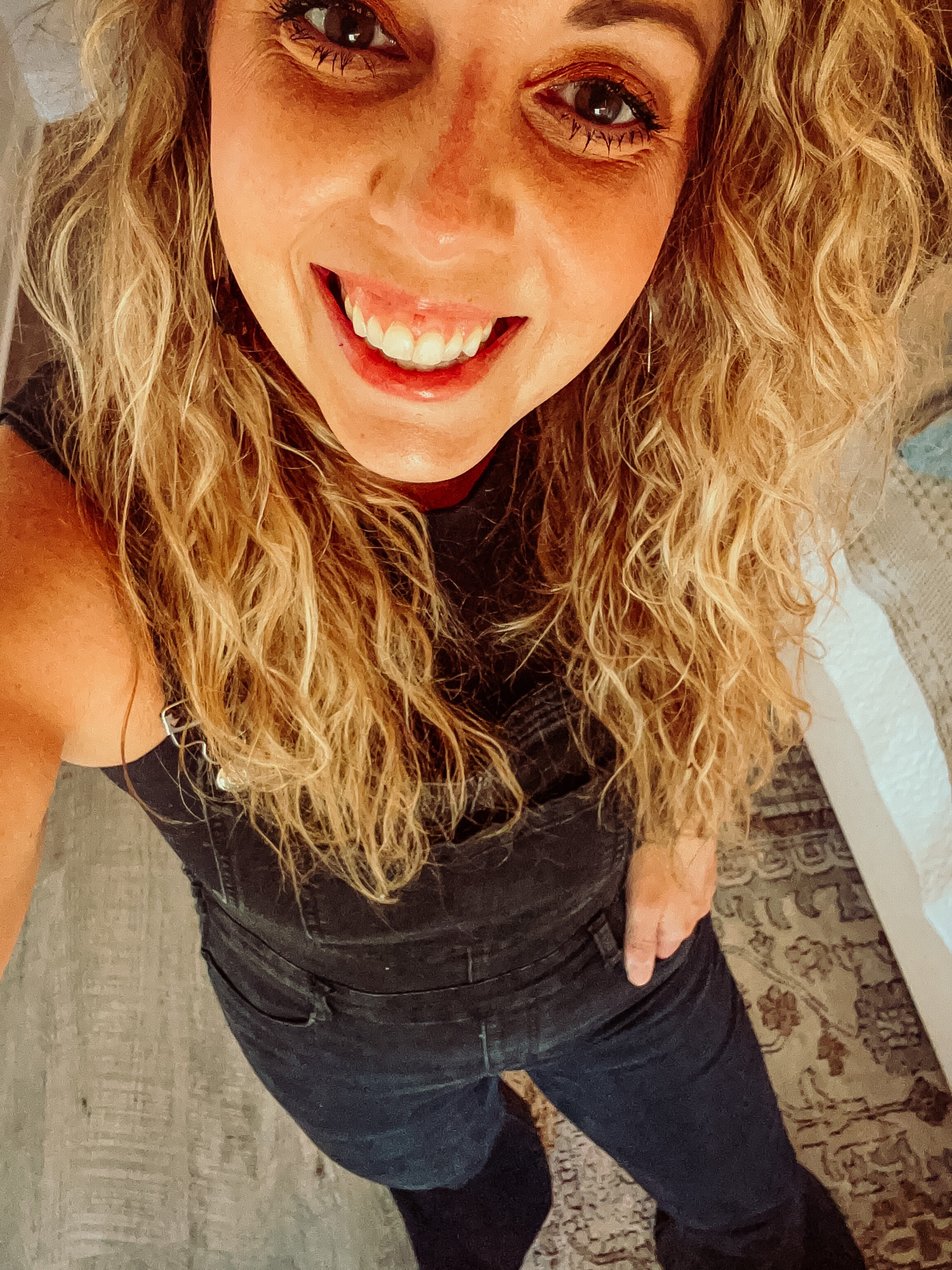 Black on black with some rhinestones 🕷️



#pinklily #abercrombie #falllooks #momstyle #teacherlooks 

#LTKmidsize #LTKplussize #LTKworkwear