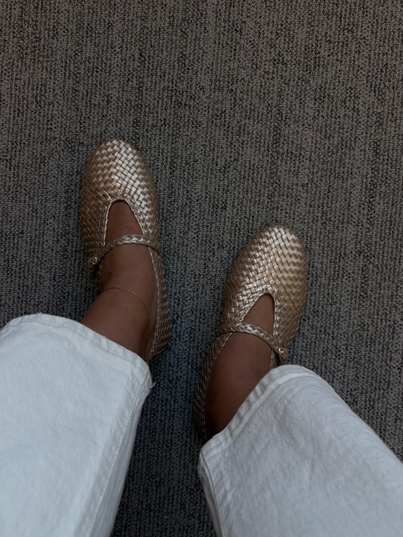gold woven ballet flats

#LTKWorkwear #LTKFindsUnder100