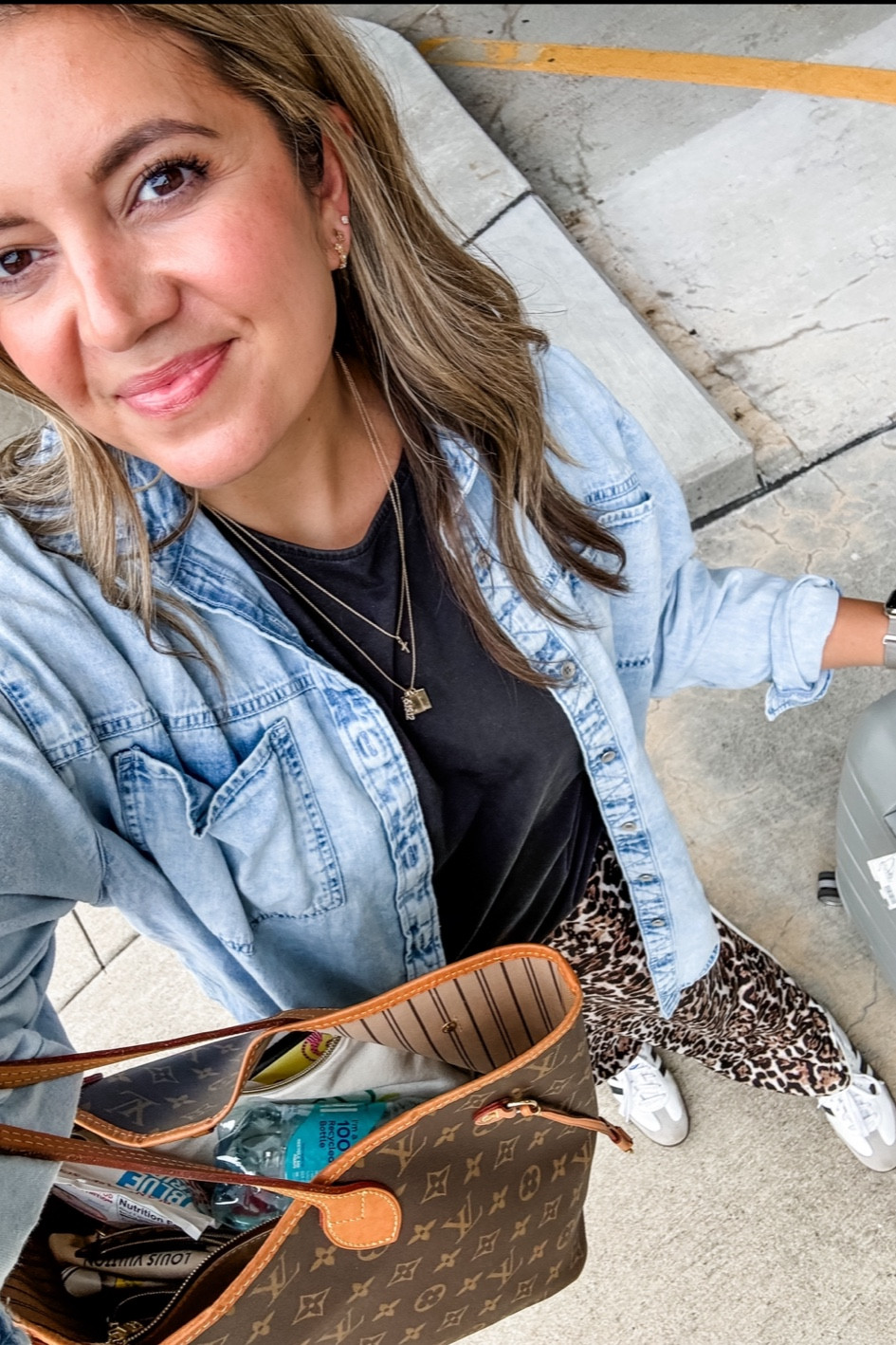 Travel outfit! Fall travel size 8 fashion. Chambray top runs large- size down. (In a small). Pants fit tts (medium). 