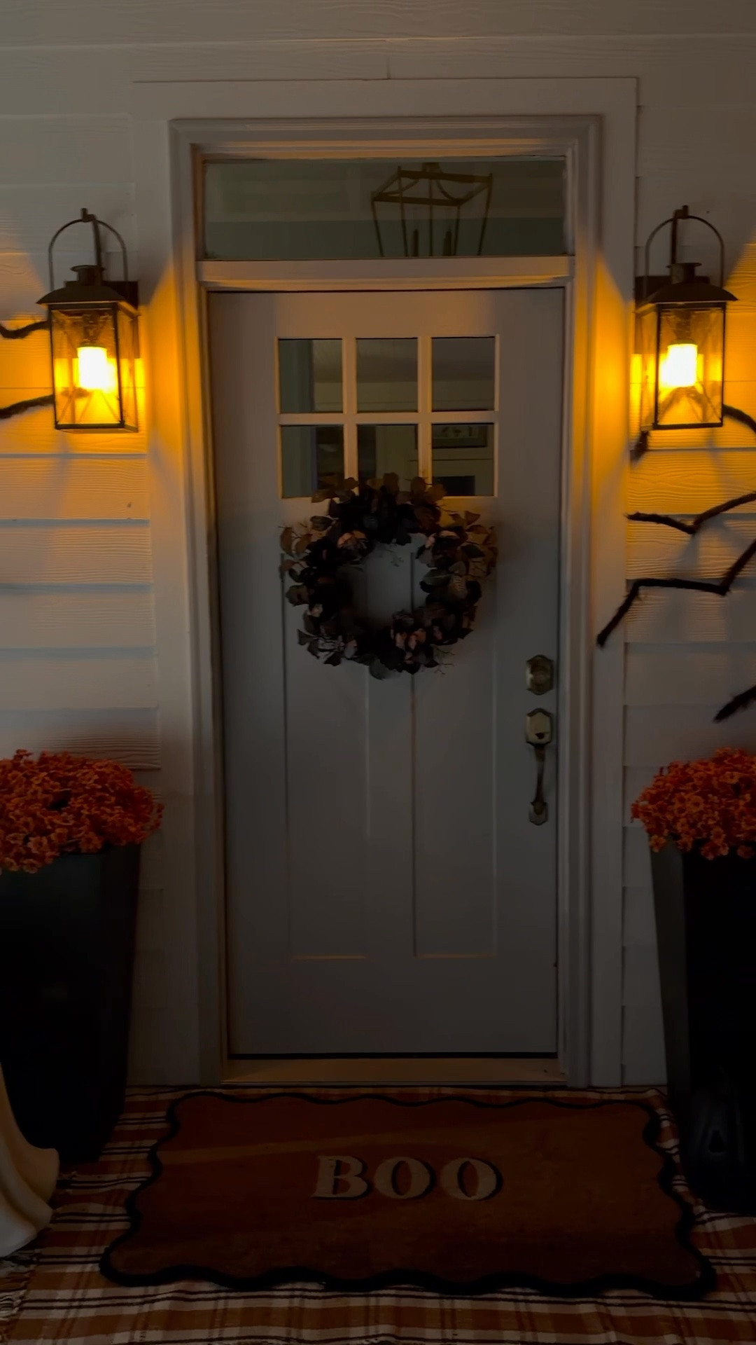 Flame effect lightbulbs Halloween porch decor 






Home decor 
Amazon finds 
Halloween decor 
Amazon home

#LTKSeasonal #LTKHome