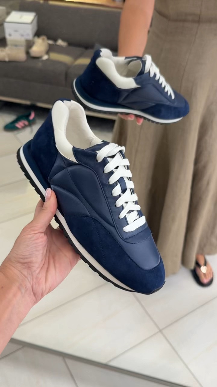 OH MY GOODNESS this sneaker is gorgeous, light and comfortable

#LTKSeasonal #LTKOver40 #LTKselfcare