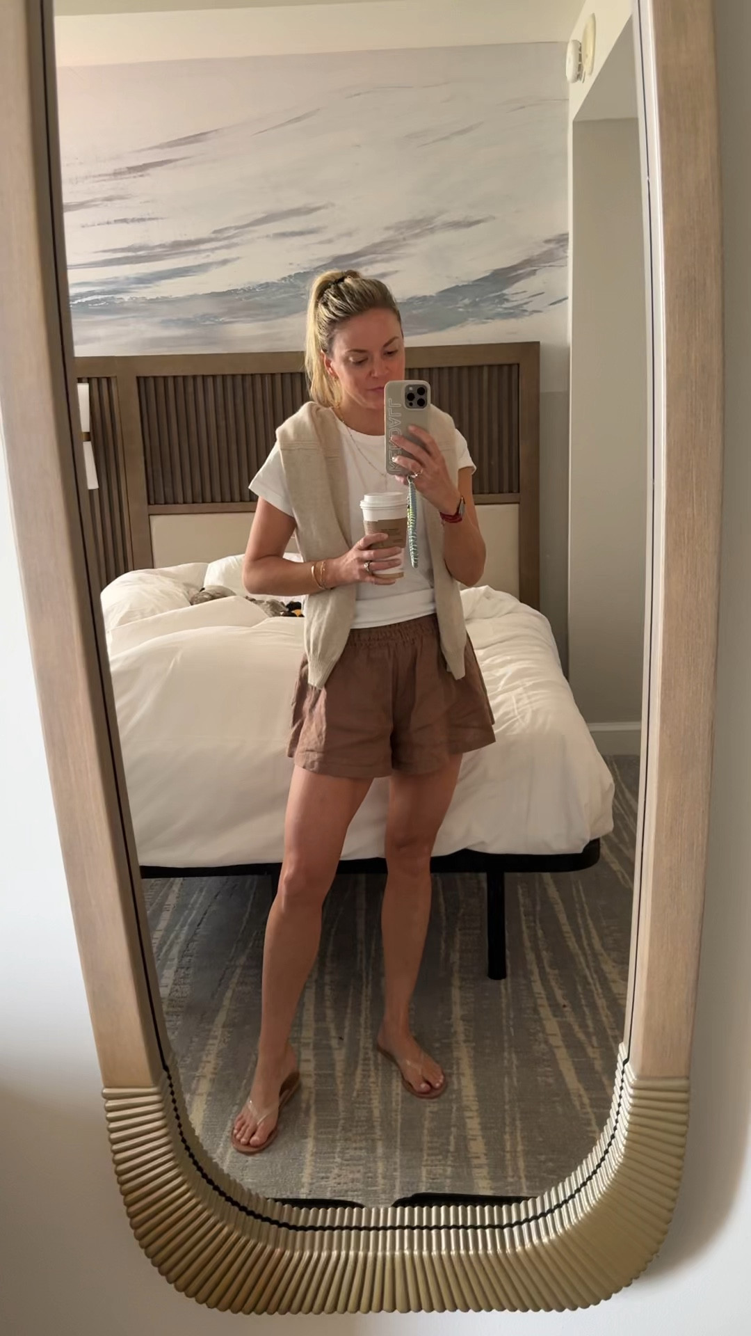 Palm beach breakfast fit 
-wearing all smalls 
-size 8 sandals, im a true 7.5 