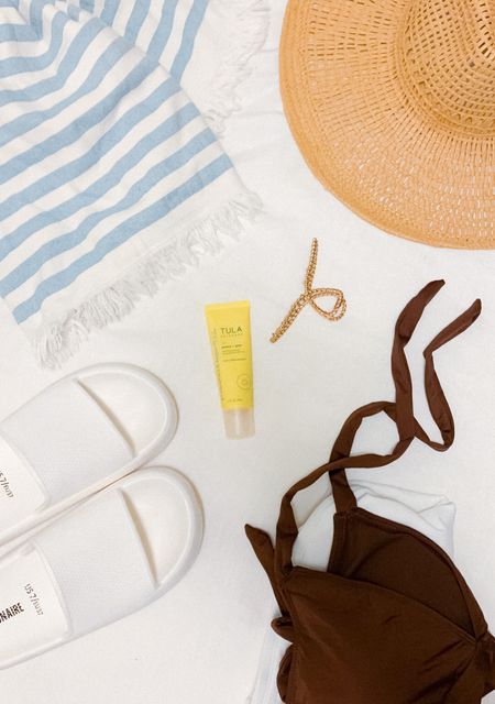 let’s go to the beach!🌊

just a few summer vacation picks I’ve been crushing on recently. this Tula sunscreen is the only SPF I’ve found that doesn’t make me break out! I’m obsessed. add in a claw clip, sun hat, and the comfiest ever slides and you’re ready for some sun and sand🌴☀️

#LTKtravel #LTKunder50 #LTKswim