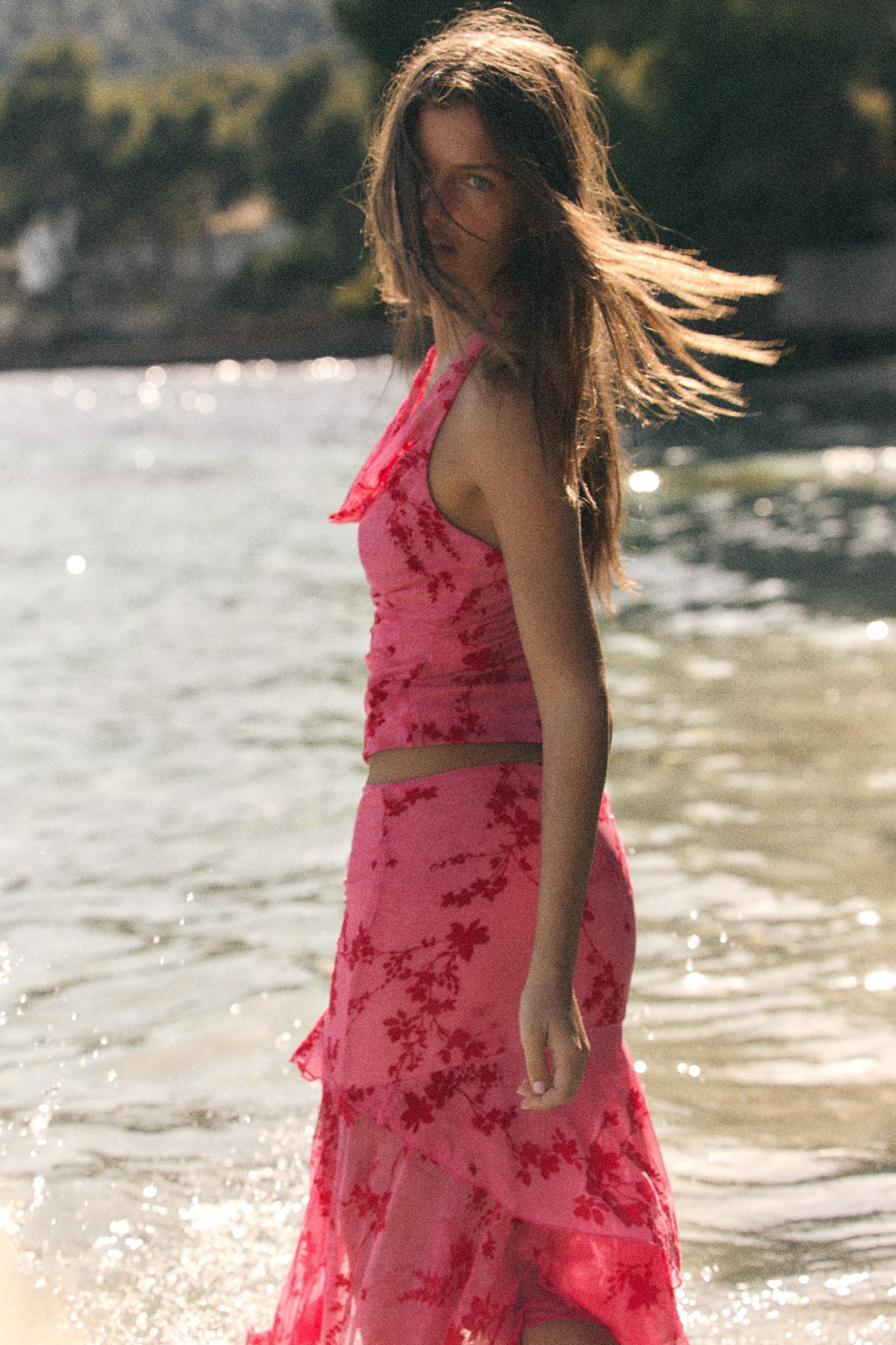 FLOCKED TULLE HALTER TOP | Zara UK