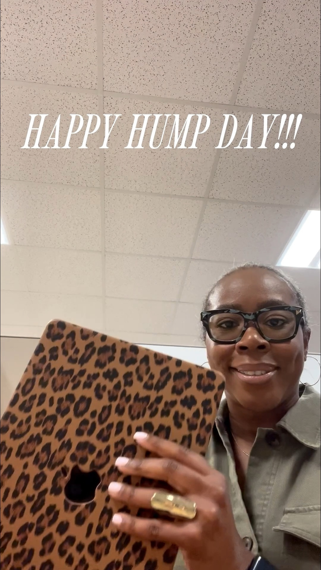 Happy Hump Day!!! I hope you have a productive day 😘😘😘

#LTKOver40 #LTKWorkwear #LTKmorningroutine