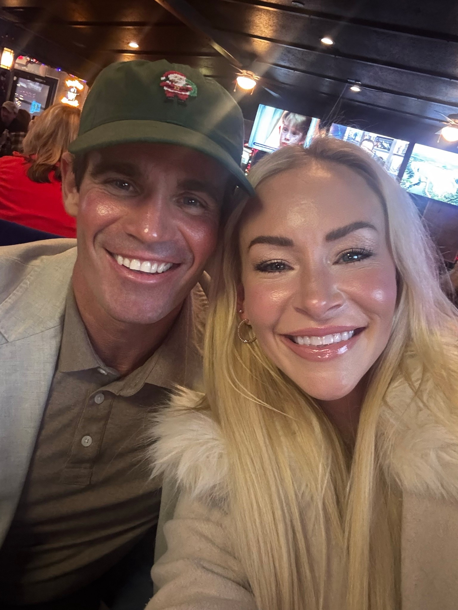 My jolly Santa! 🎅🏼♥️

#LTKSeasonal #LTKHoliday #LTKGiftGuide