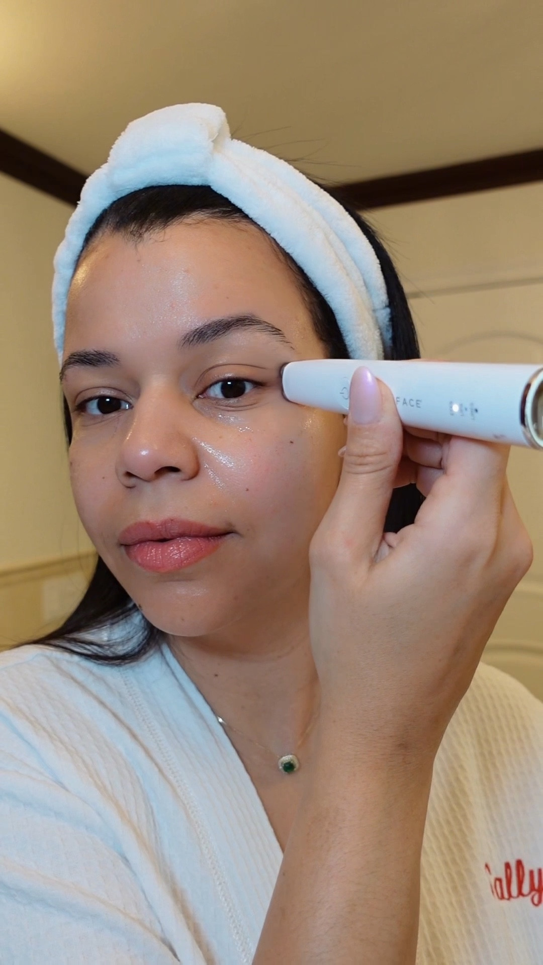 #skincare

#LTKOver40 #LTKselfcare #LTKGiftGuide