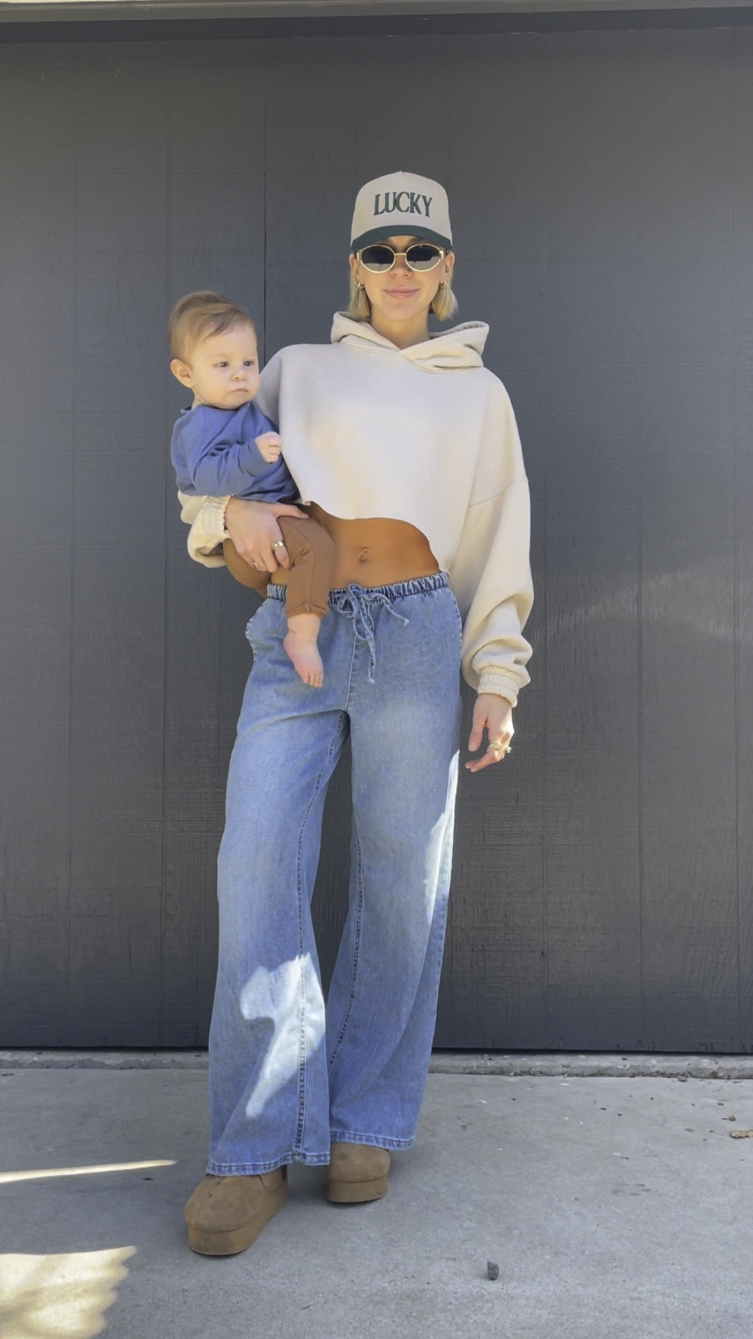 finallyyyy found THE pants link 💙 
I’m wearing the Vanilla Star drawstring pant, but I also linked the H&M lookalike! 

#LTKFindsUnder50 #LTKShoeCrush #LTKStyleTip