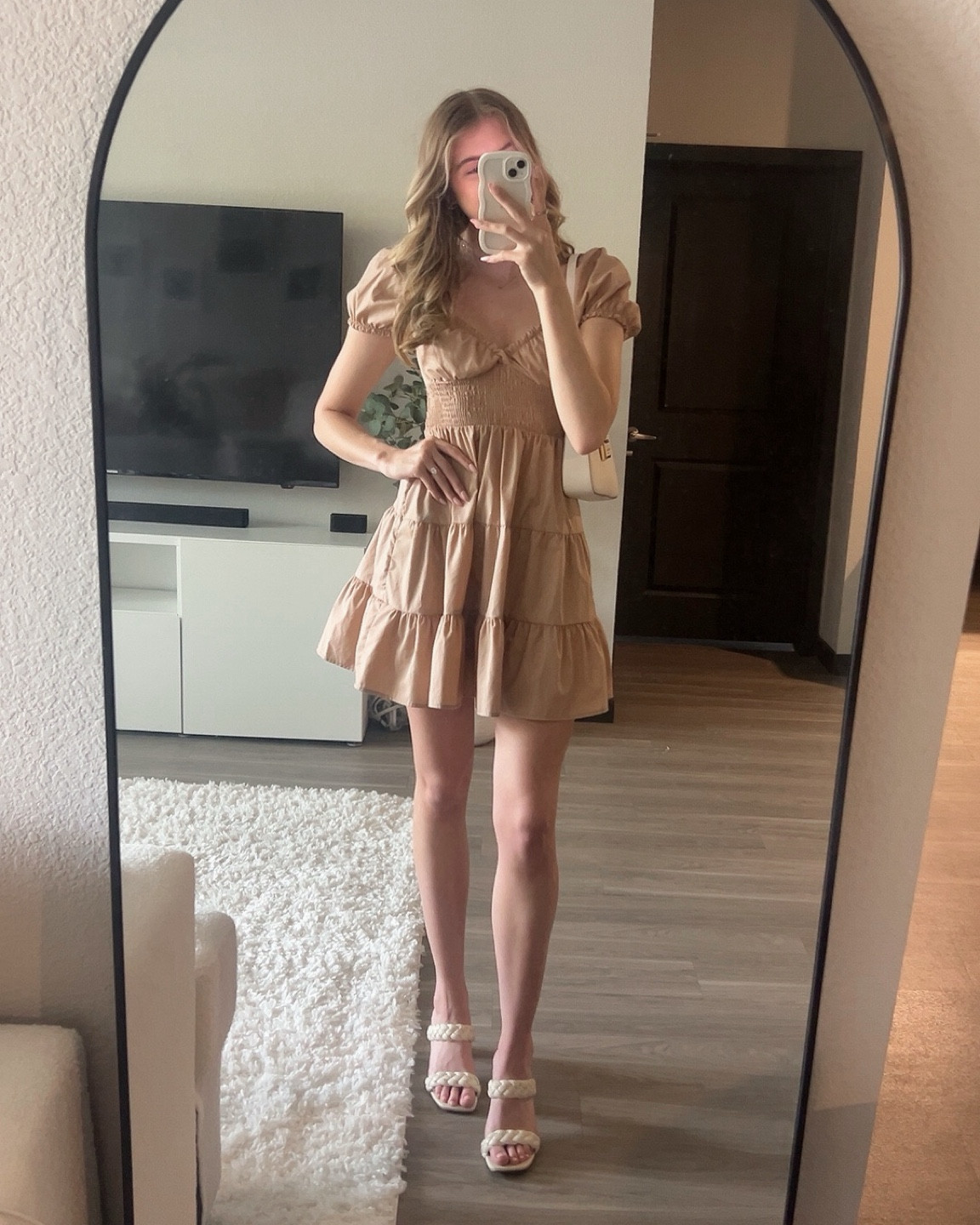 Summer dress, perfect for dinner events, spring time dress, summer outfit! 

#LTKshoecrush #LTKSeasonal
