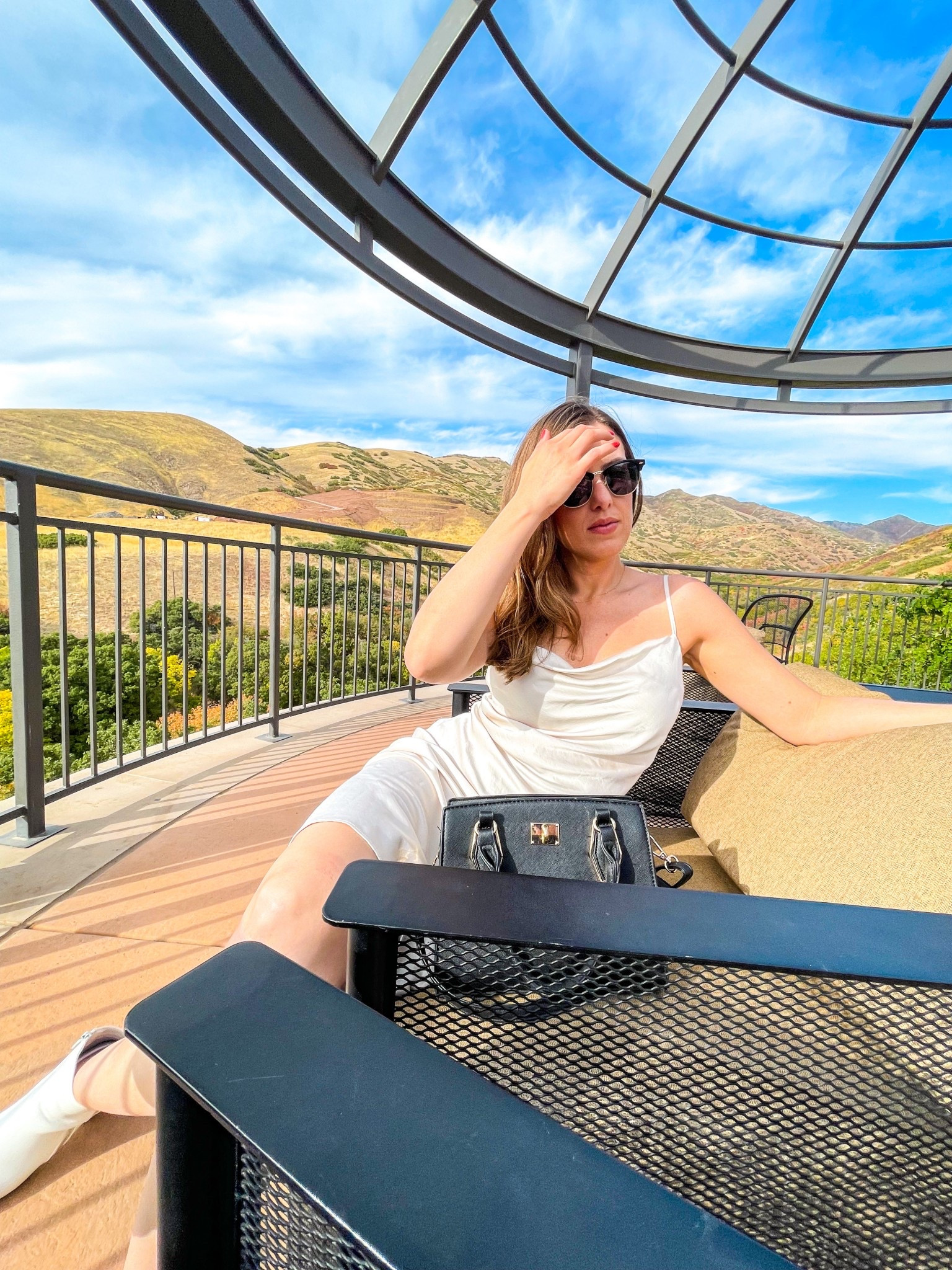 Vestido super versátil, da pra usar em todas as estações 🤍