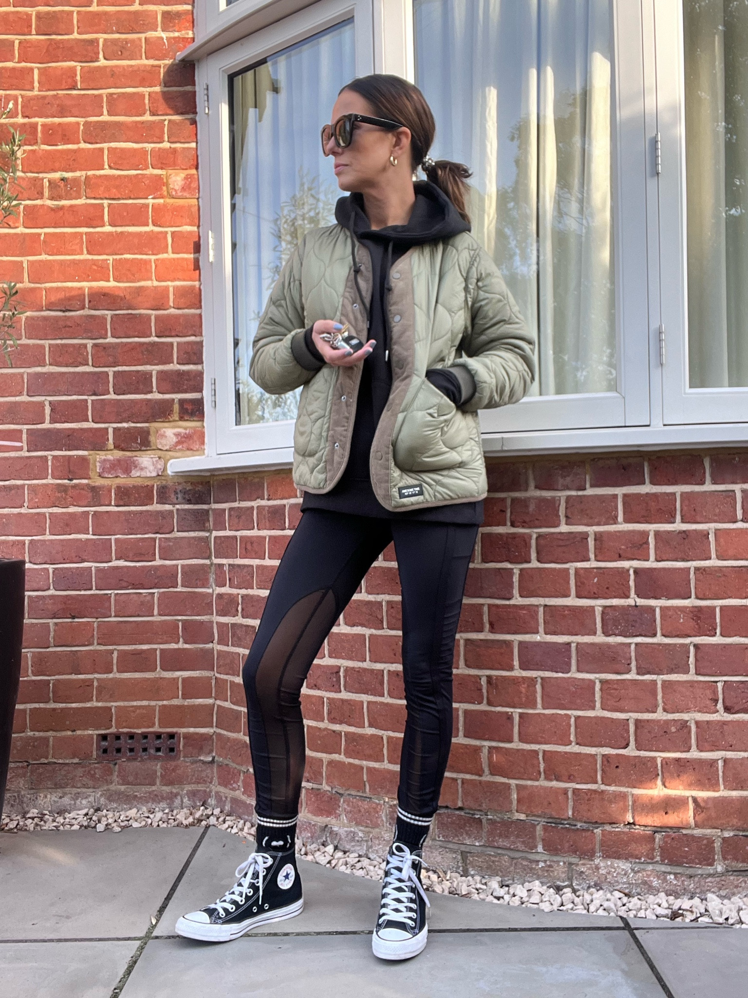 Another super easy, Autumn school
run outfits that you can recreate with stuff in
† your wardrobe.
As a mum to three young boys, who is a few
years off the big four-zero, style is still
important to me but so is practicality- the jacket is a few years old but I’ve linked similar. It comes in khaki too! . #ootdreelseveryday #mumstyle
#mumstyleblogger #mumstylecrush
#schoolrunoutfit #schoolrunmum
#schoolrunmumstyle #schoolrunfashion /n OUti
96
#athleisurewear #athleisurestyle
O
#paddedgilet #conversestyle eggings/
#conversestyle #mystyletoday
Se
37
#over30style #over30fashion #howiwear
#autumnoutfits2022 #autumnstylefile
P
#autumnstyleinspo #paddedjacket #quiltedjacket 