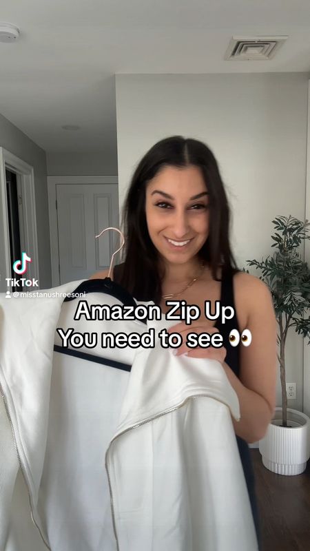 Theeee best amazon zip up!! 🤍


Amazon finds, Amazon zip up, Amazon half zip, Amazon sweater, Amazon spring outfit, spring look, casual mom spring outfit, Amazon sale, varley dupe, varley find, cute mom looks, casual outfit, ootd, spring sale

#LTKstyletip #LTKfindsunder50