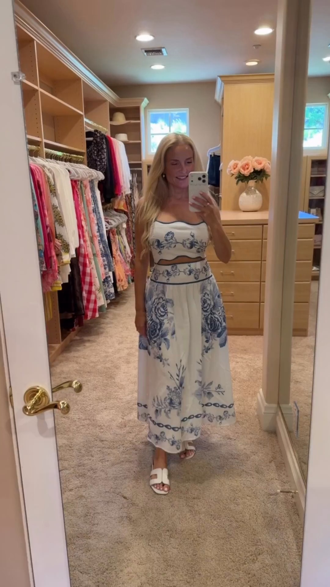 How gorgeous is this blue and white floral midi skirt set? Adore!!

#LTKdayinmylife #LTKgrwm #LTKootd