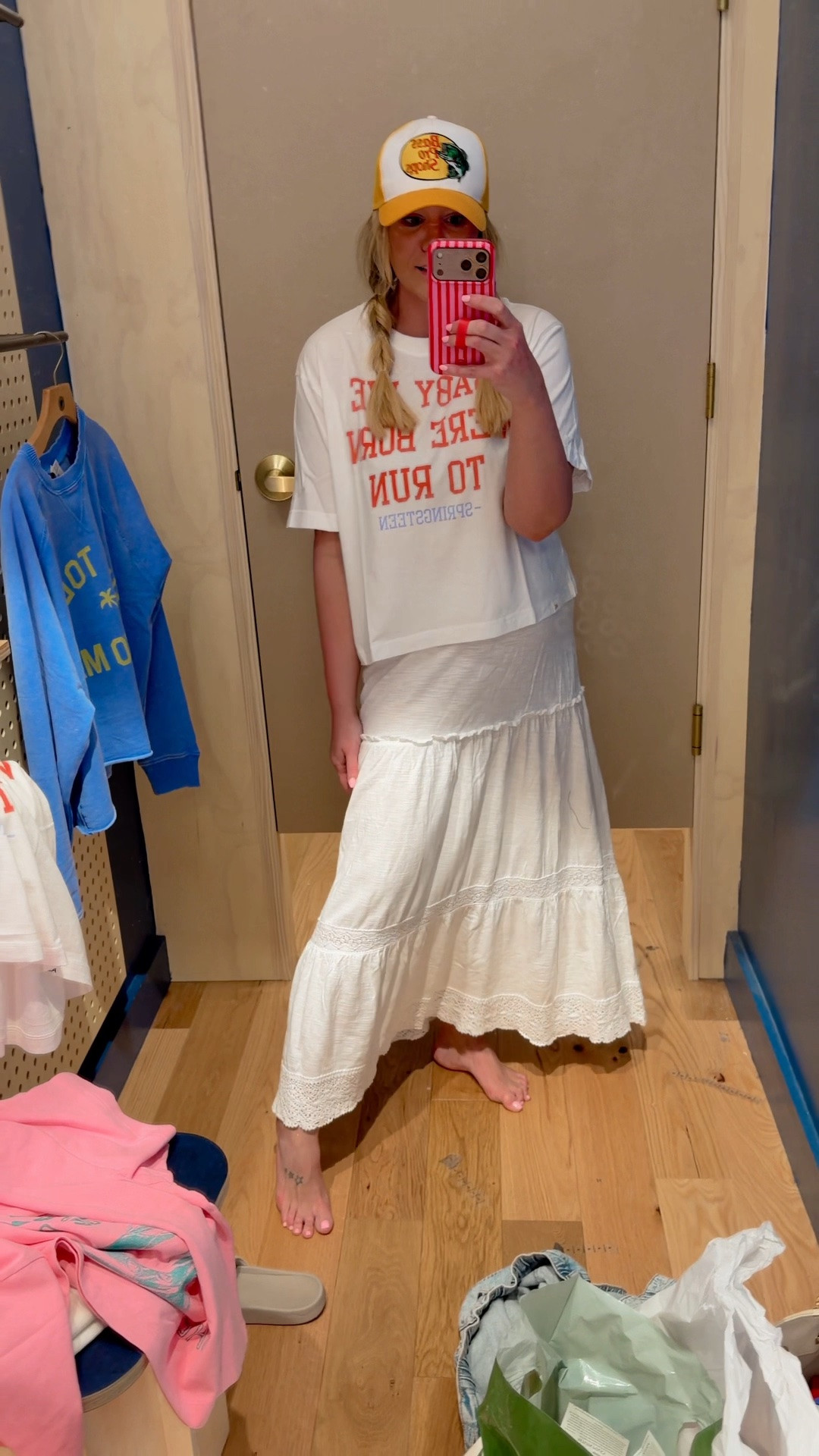 Top tts 
skirt sized down to a small