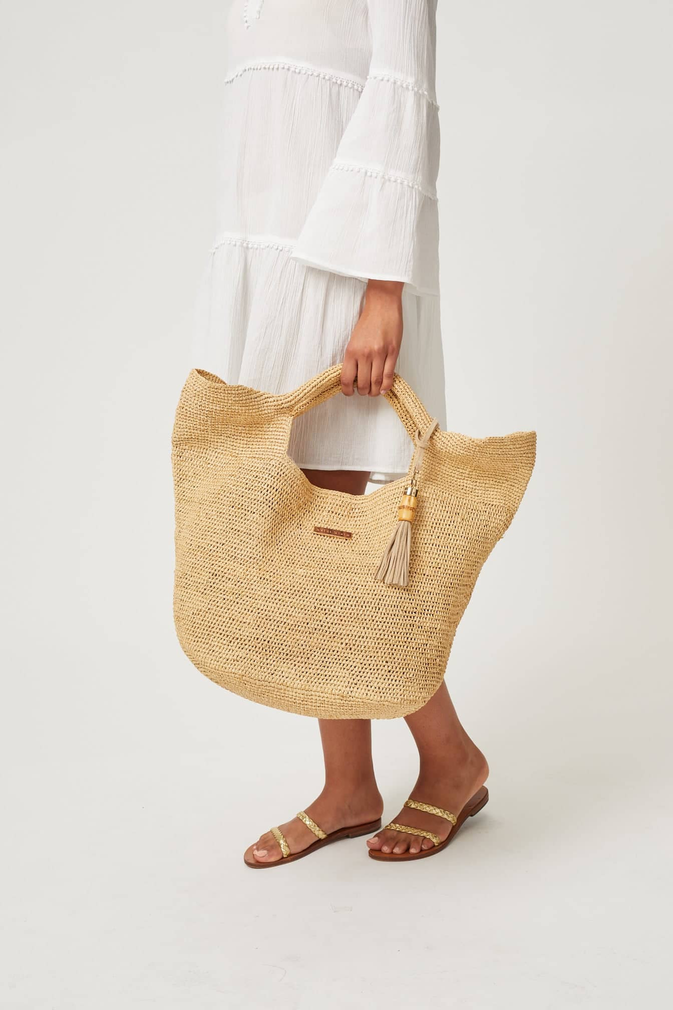 Grace Bay Medium Raffia Bucket Bag in Natural - Heidi Klein | Heidi Klein