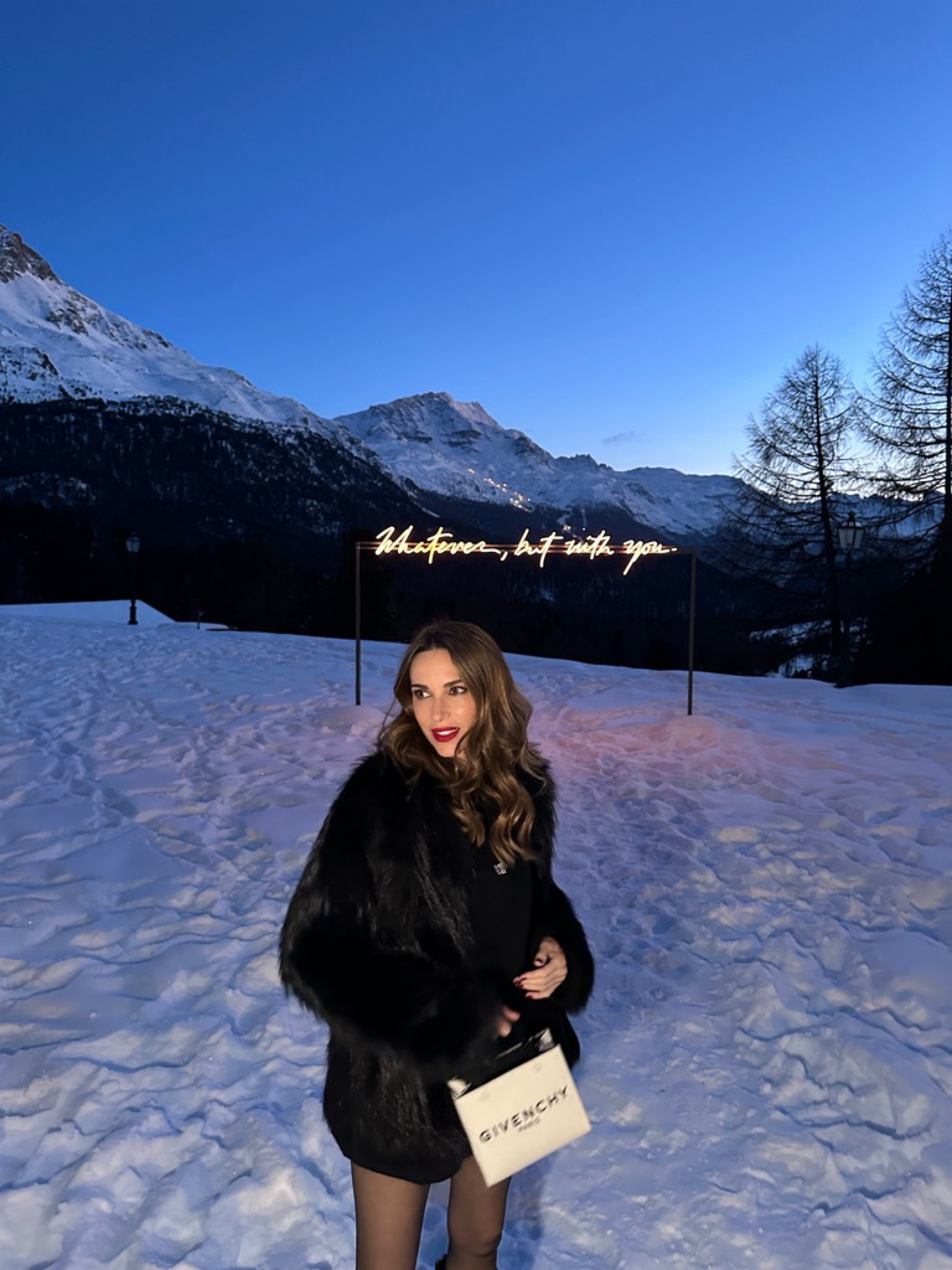 faux fur coat 🖤

#LTKSeasonal #LTKstyletip #LTKeurope