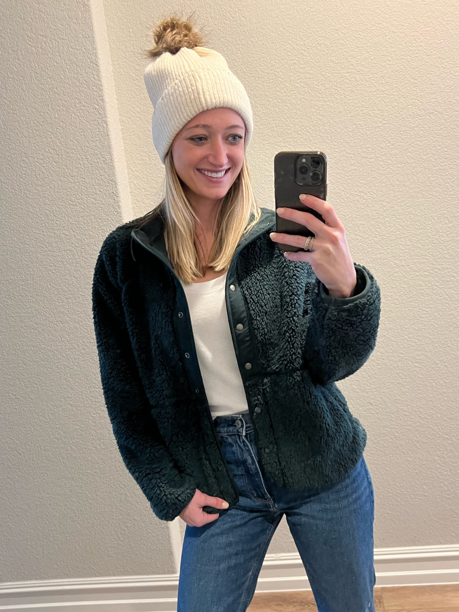 My jacket and beanie are on sale! I’m obsessed with this fleece jacket, it’s so warm and cute! 

#LTKCyberWeek #LTKGiftGuide #LTKSeasonal