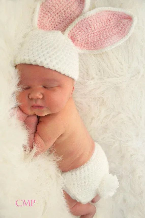 Crochet White Bunny Beanie and Diaper Cover Set with Pom Pom Tail/Photography Prop/Baby Shower Gi... | Etsy (US)