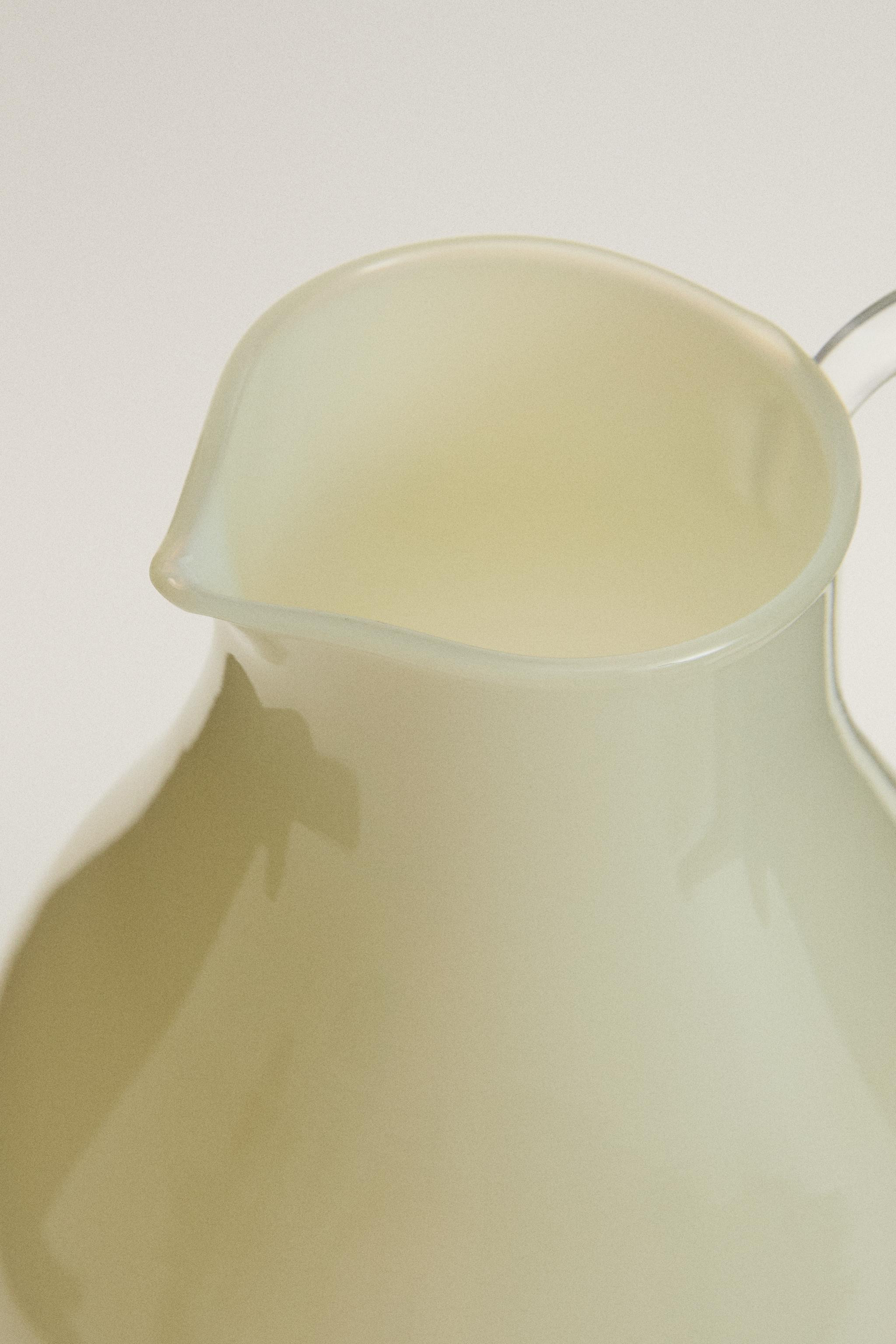 COLORED BOROSILICATE GLASS PITCHER | Zara Canada