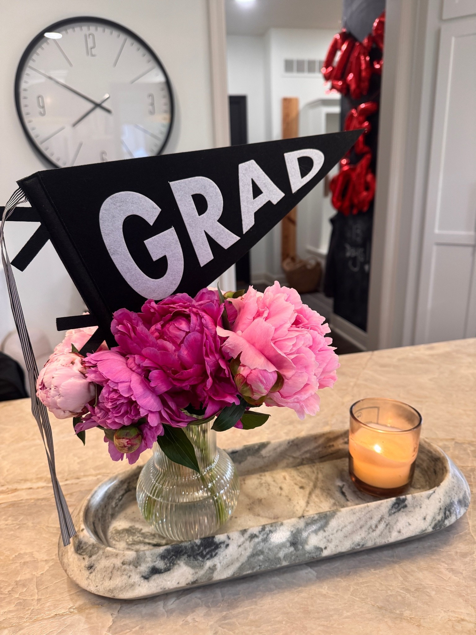 Grad pennant

#LTKSeasonal