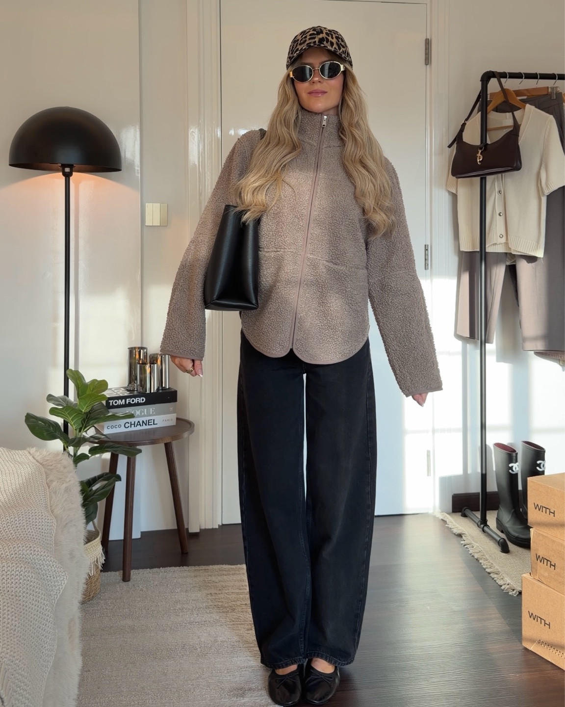 H&M Autumn Haul🍂 OUTFIT 4 🖤 Jeans: size 6
Knit top: size XS
Teddy Jacket: size S
Ballet flats: true to size

#LTKFashionMonth #LTKautumn #LTKstyletip