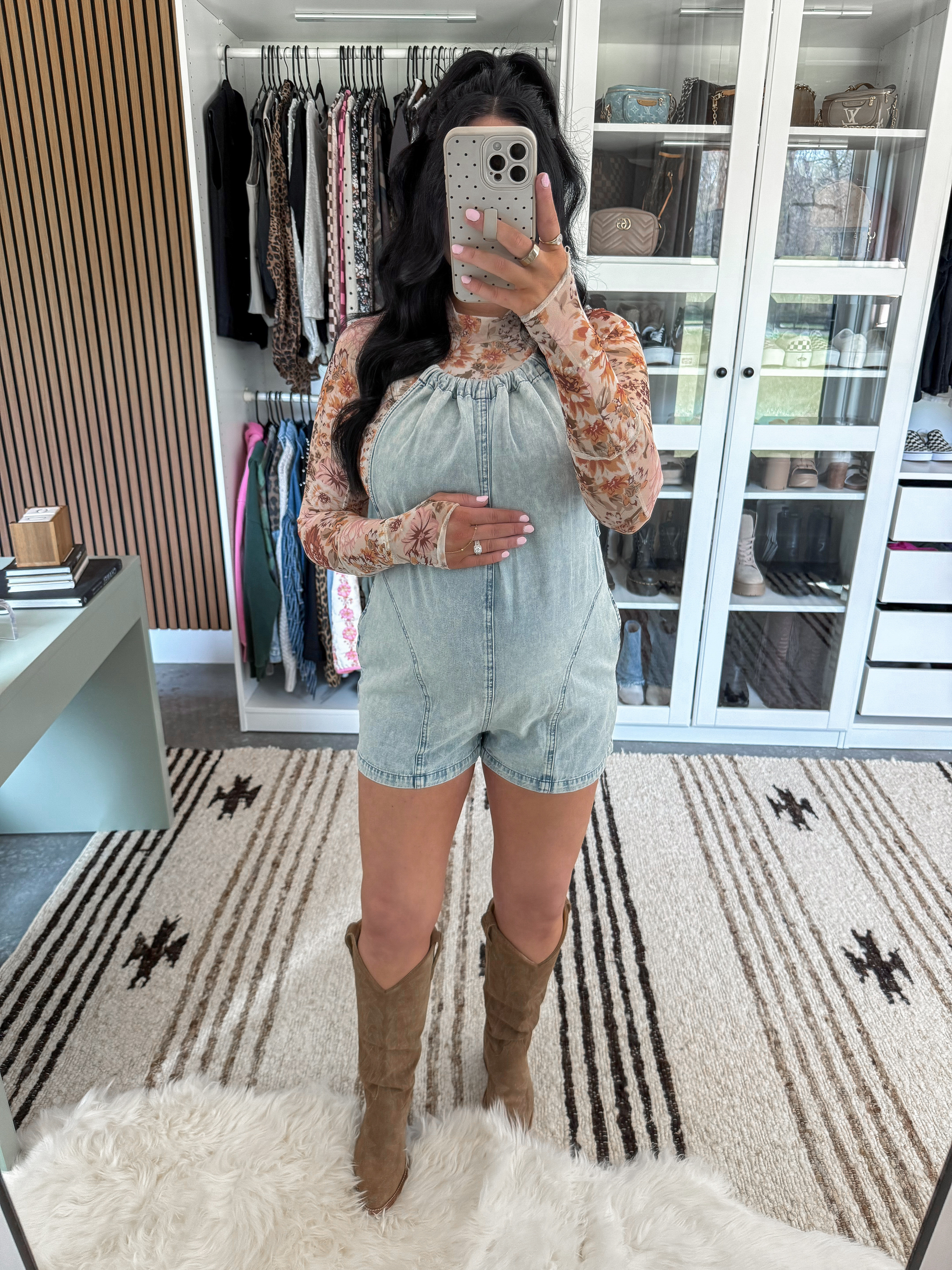 Bump Friendly Spring Western Outfit 🤍

Floral Top - small
Bralette - medium
Denim Romper - small

This romper is a must have if you're expecting or not! It's a looser style fit, but so flattering & comfortable! I paired it with this floral top & my brown cowgirl boots! 

 

 

#LTKootd #LTKSeasonal #LTKBump