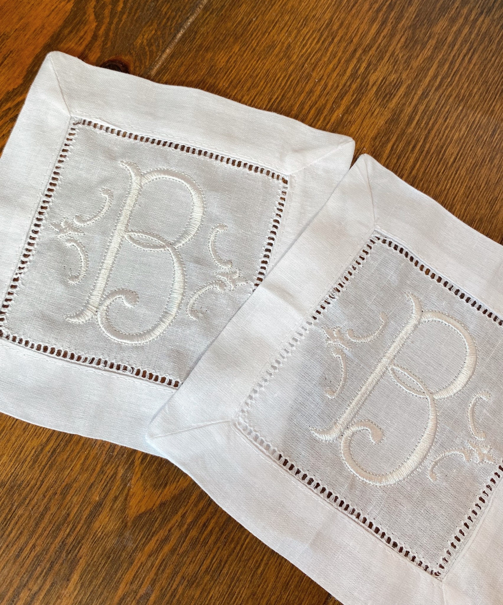 Personalized cocktail napkins! The perfect hostess gift. All of my embroidery essentials are linked! 

#Embroidery #EmbroideryMachine #BrotherPE800 #DIY

#LTKGiftGuide