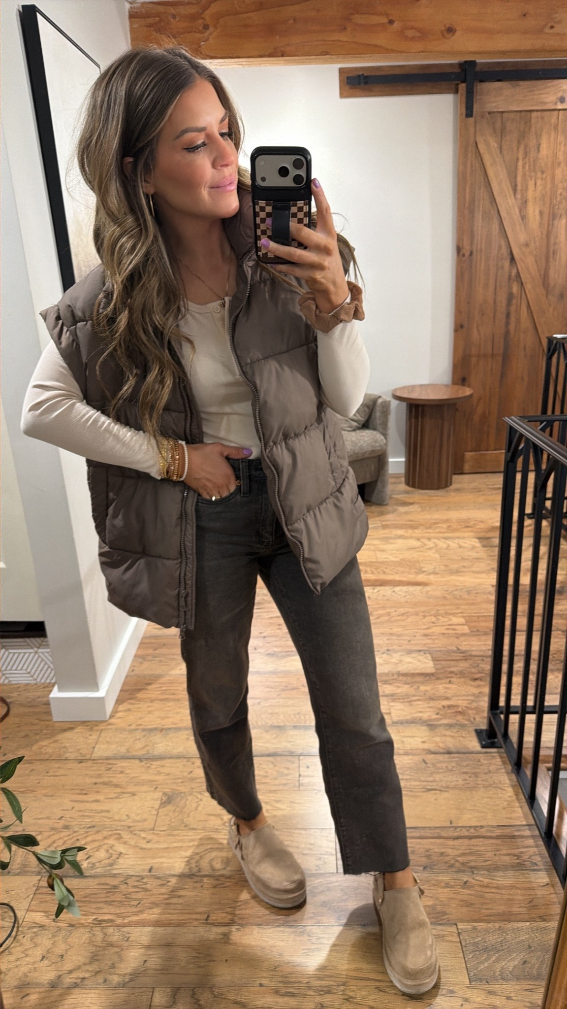 WORKSTYLE / OOTD
VEST: SMALL
TOP: XS
JEANS: 0/24 ( I cut myself) 
SHOES: TTS

#LTKootd #LTKU #LTKmomlife