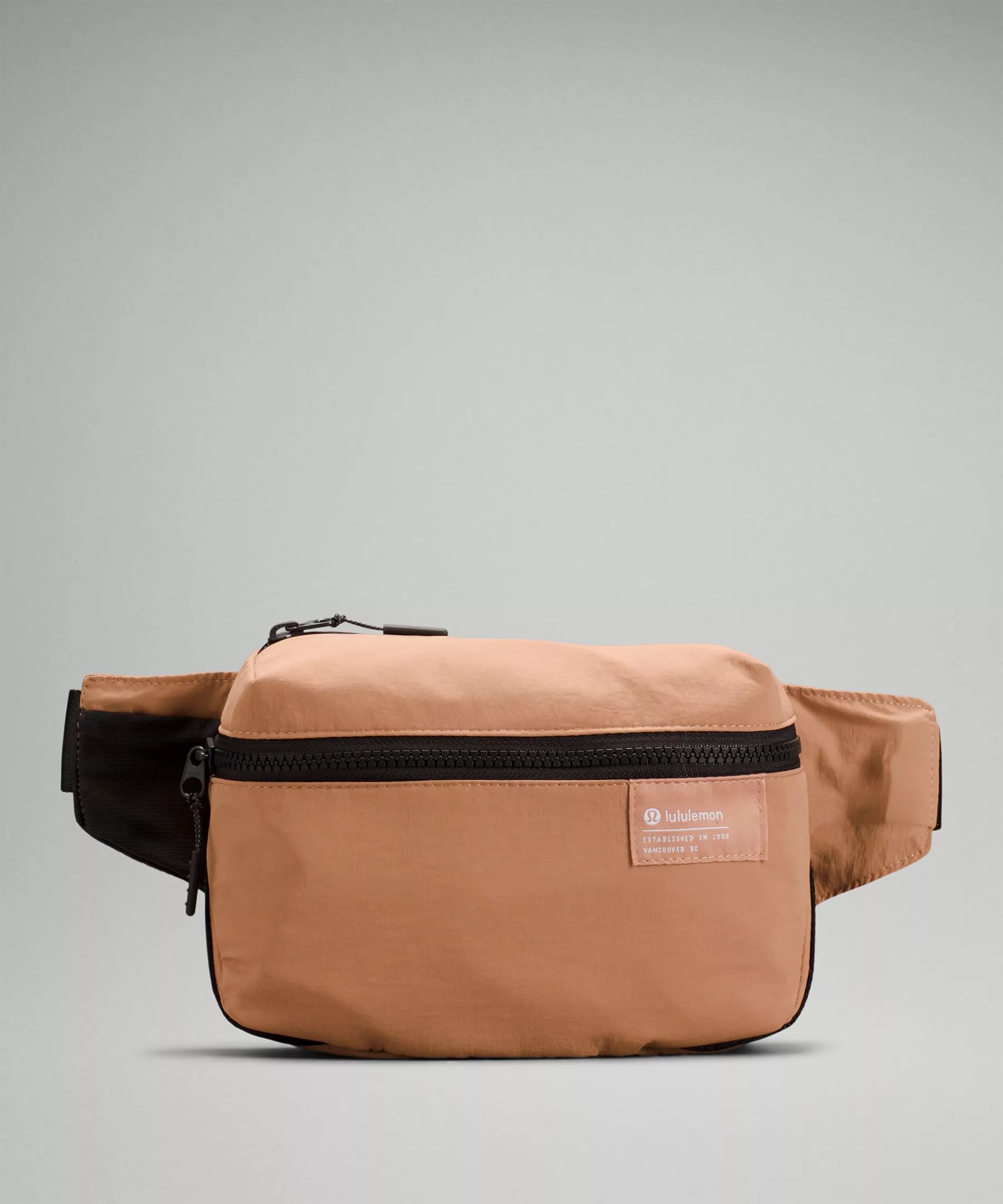 Clean Lines Belt Bag | Lululemon (US)