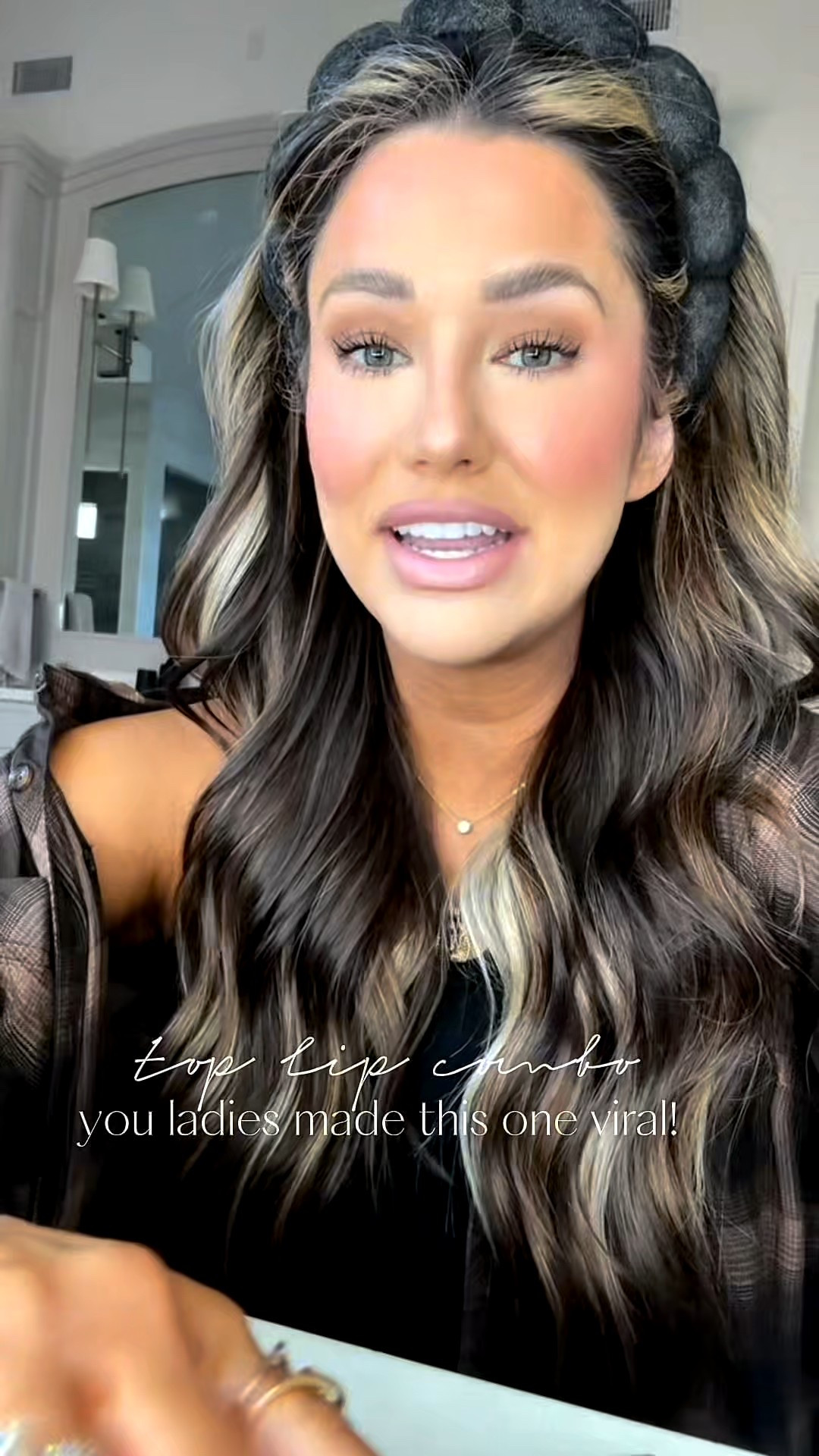 This lip combo >>
Lipstick: Flesh pot
Liner: Cool Spice #LTKStyleTip

#LTKFindsUnder50 #LTKSeasonal #LTKBeauty