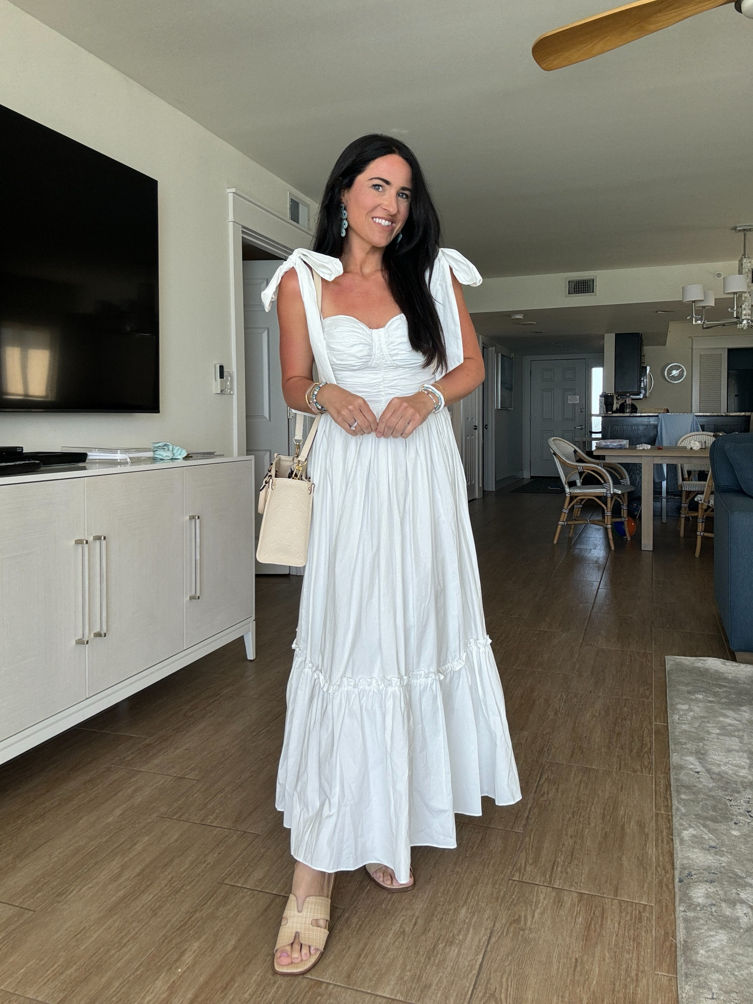 White dress - fits true to sizee