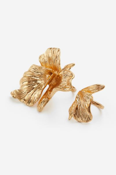 2-pack flower-shaped rings - Gold-coloured - Ladies | H&M GB | H&M (UK, MY, IN, SG, PH, TW, HK)