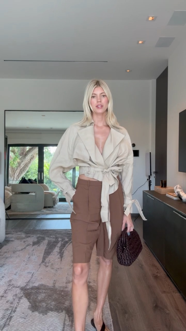 Trenches are having a MOMENT right now! This linen trench jacket is so summer friendly- it is lightweight & paired it with these bermuda shorts. 

#LTKShoeCrush #LTKItBag #LTKStyleTip