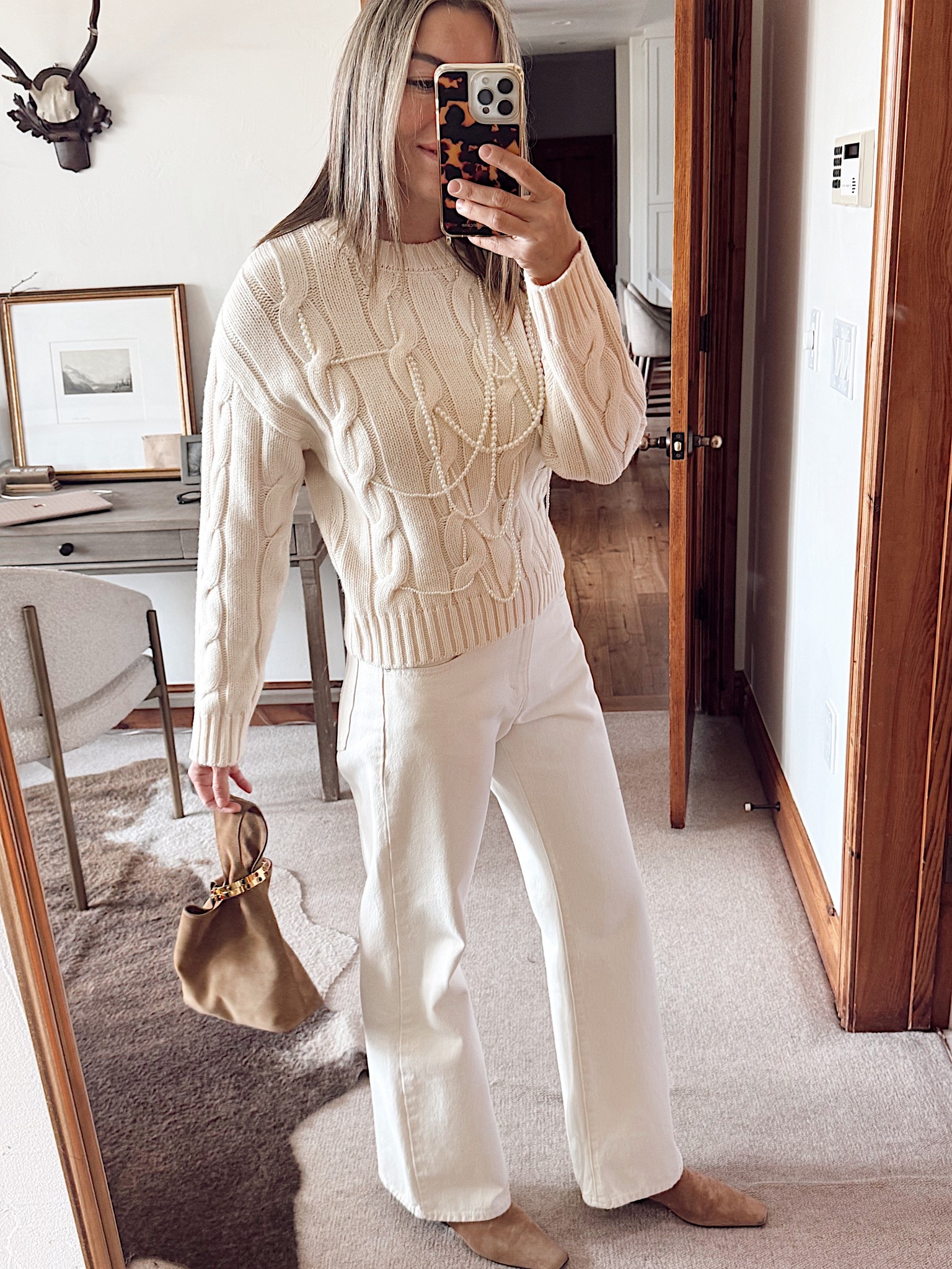 Holiday sweater on sale at Nordstrom 

#LTKFindsUnder100 #LTKHoliday #LTKgrwm