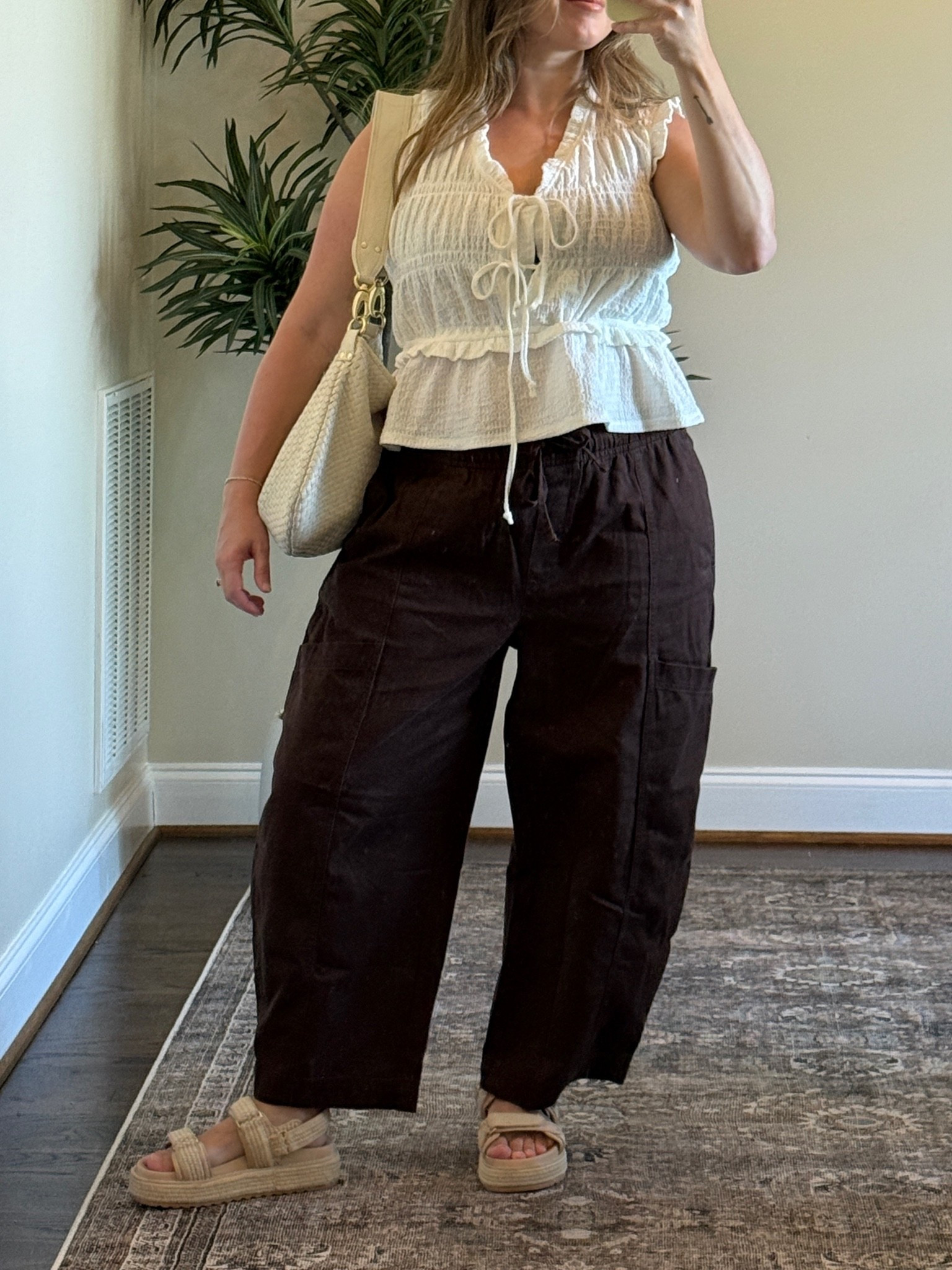 Ootd - bottoms, large. Top medium, sandals are tts, so comfy! Most worn sandal!

#LTKootd #LTKMidsize #LTKSaleAlert