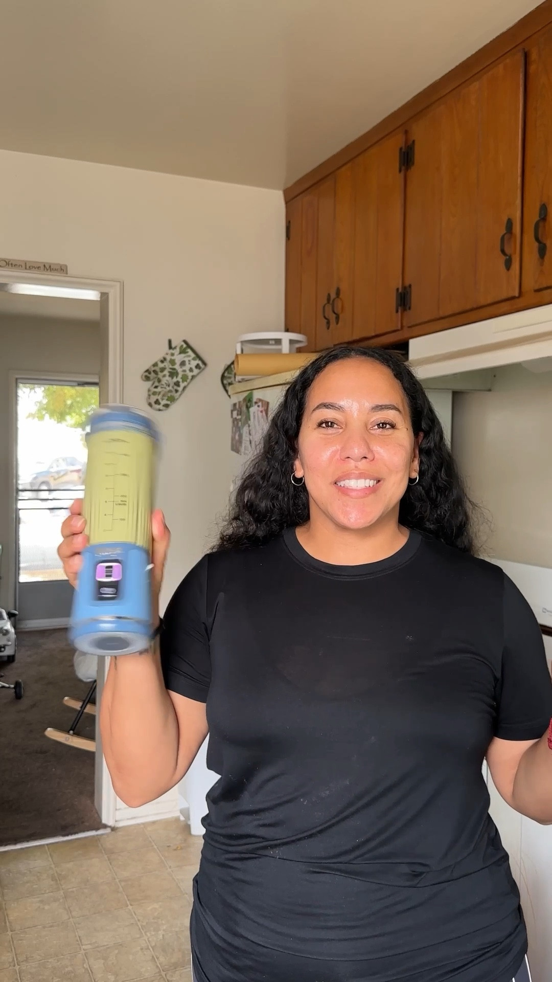 Protein Matcha Smoothie Moment for the busy moms like me 🫶🏽

#LTKHome #LTKFindsUnder100 #LTKselfcare