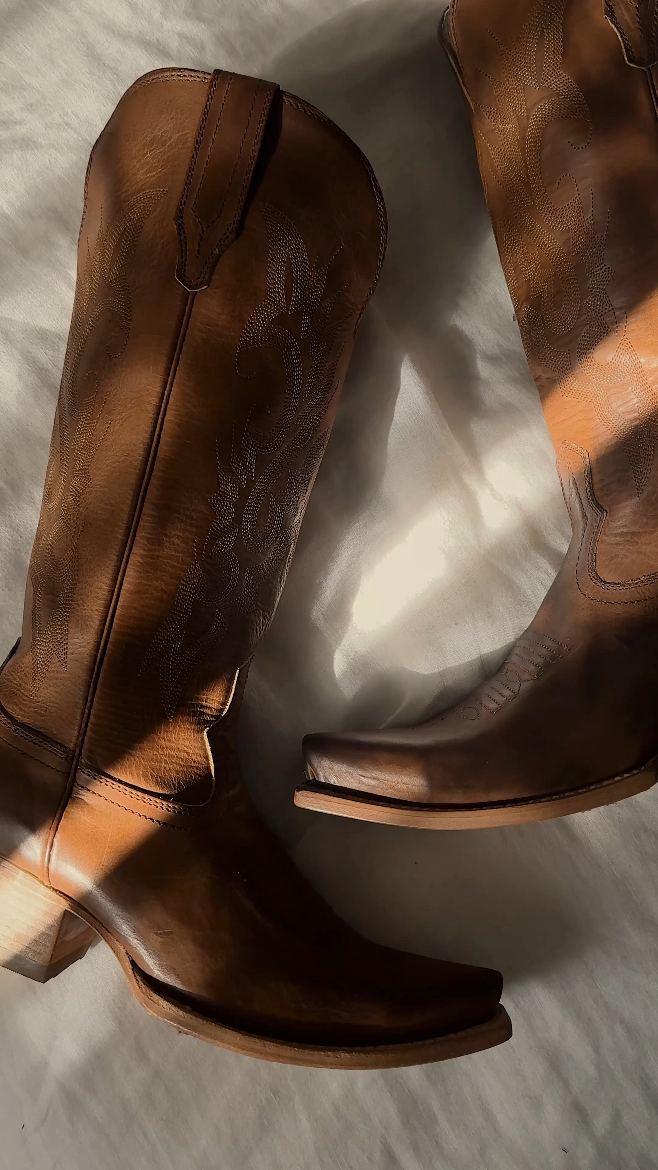 #ad #gifted - These boots are handcrafted, hand finished and so incredibly beautiful. #freebird #cowgirlboots #westernboots 

#LTKFindsUnder50 #LTKShoeCrush #LTKStyleTip