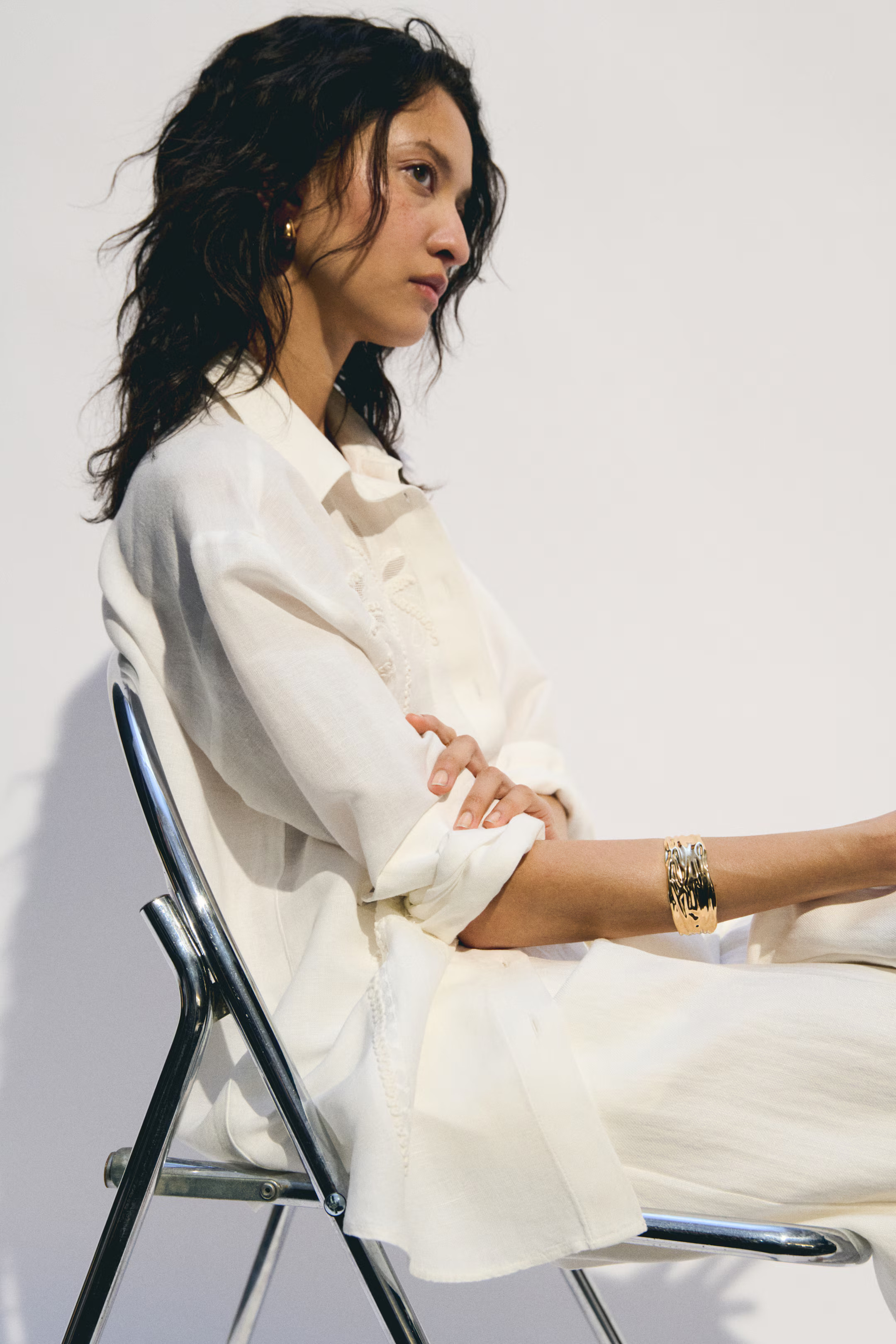 Manschettenarmreif mit Struktur | H&M (DE, AT, CH, NL, FI)