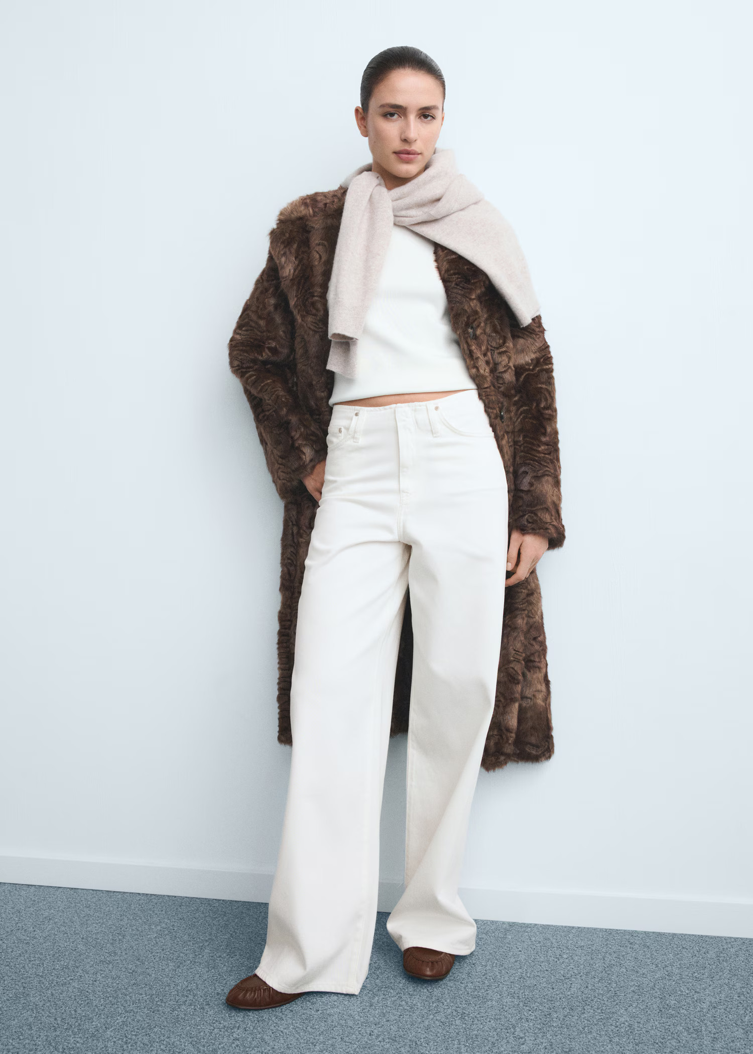 Low-rise wide-leg jeans | MANGO (UK)