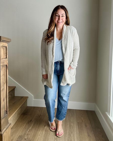 Everyday Casual Outfit Inspo

Fit tips: top tts, L // jeans tts, 12 // cardigan tts, L // sandals tts 

25% off when you purchase all ten using code RYANNE25

Gibsonlook  workwear affordable workwear  casual office outfit idea  everyday tee  denim  everyday tee  capsule workwear  wardrobe

#LTKover40 #LTKmidsize #LTKSeasonal