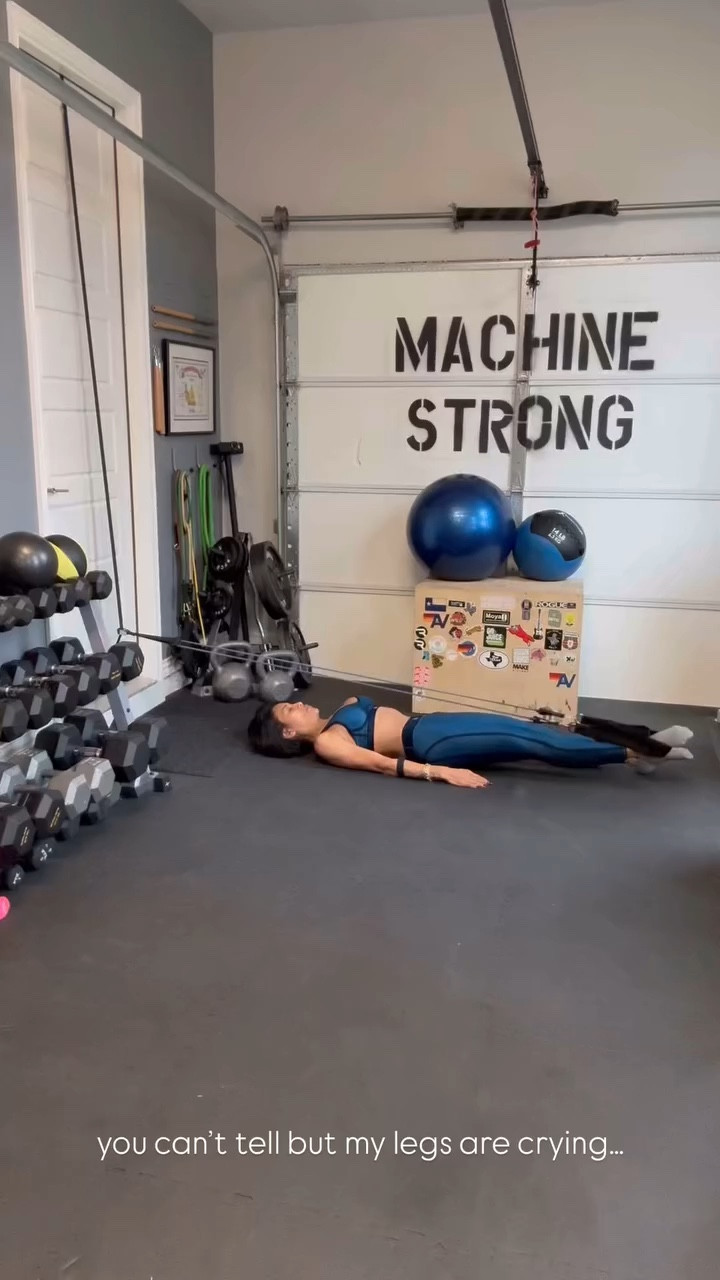 you can’t tell but my legs are crying… daily deposit done! 

#LTKFitness #LTKActive #LTKWatchNow